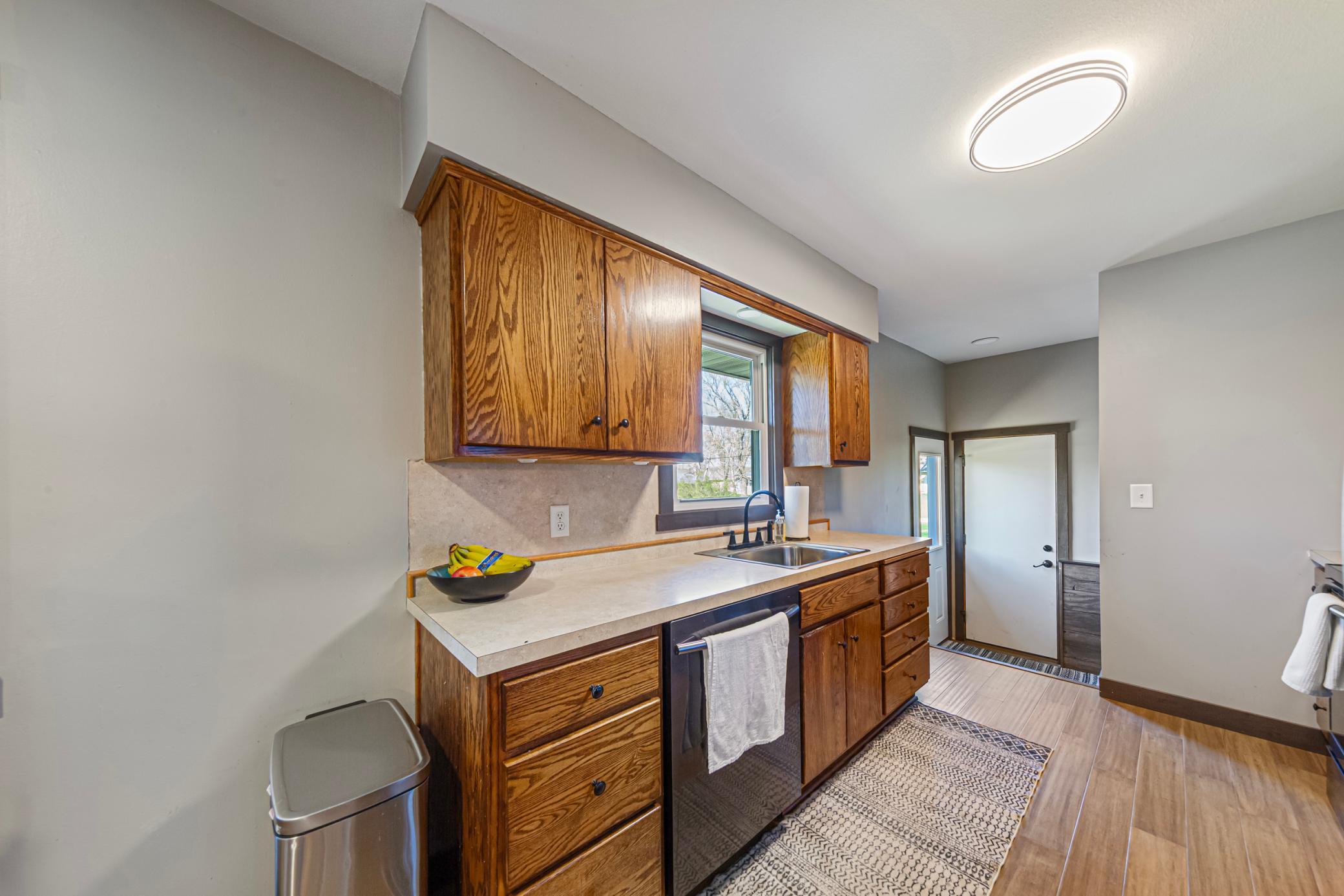 View of Residential at 818 Lincoln Avenue, Gaylord MN 55334, Gaylord (16 of 43) - Mike Wilen | Minnesota Team Real Estate