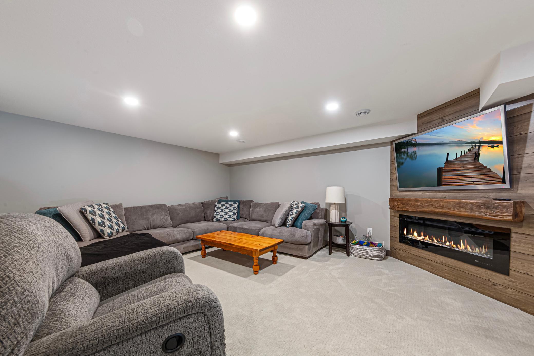 View of Residential at 818 Lincoln Avenue, Gaylord MN 55334, Gaylord (28 of 43) - Mike Wilen | Minnesota Team Real Estate