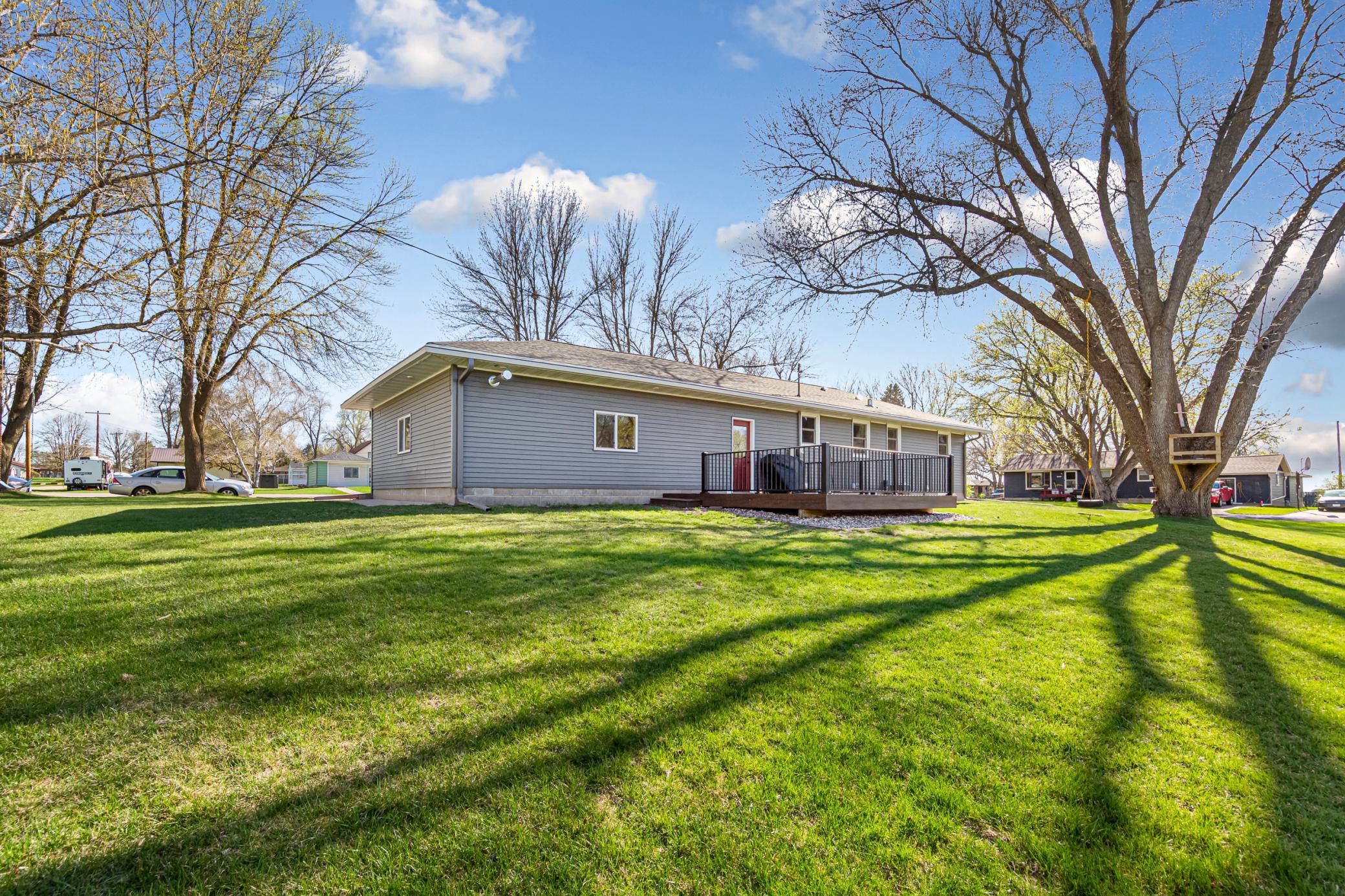 View of Residential at 818 Lincoln Avenue, Gaylord MN 55334, Gaylord (39 of 43) - Mike Wilen | Minnesota Team Real Estate