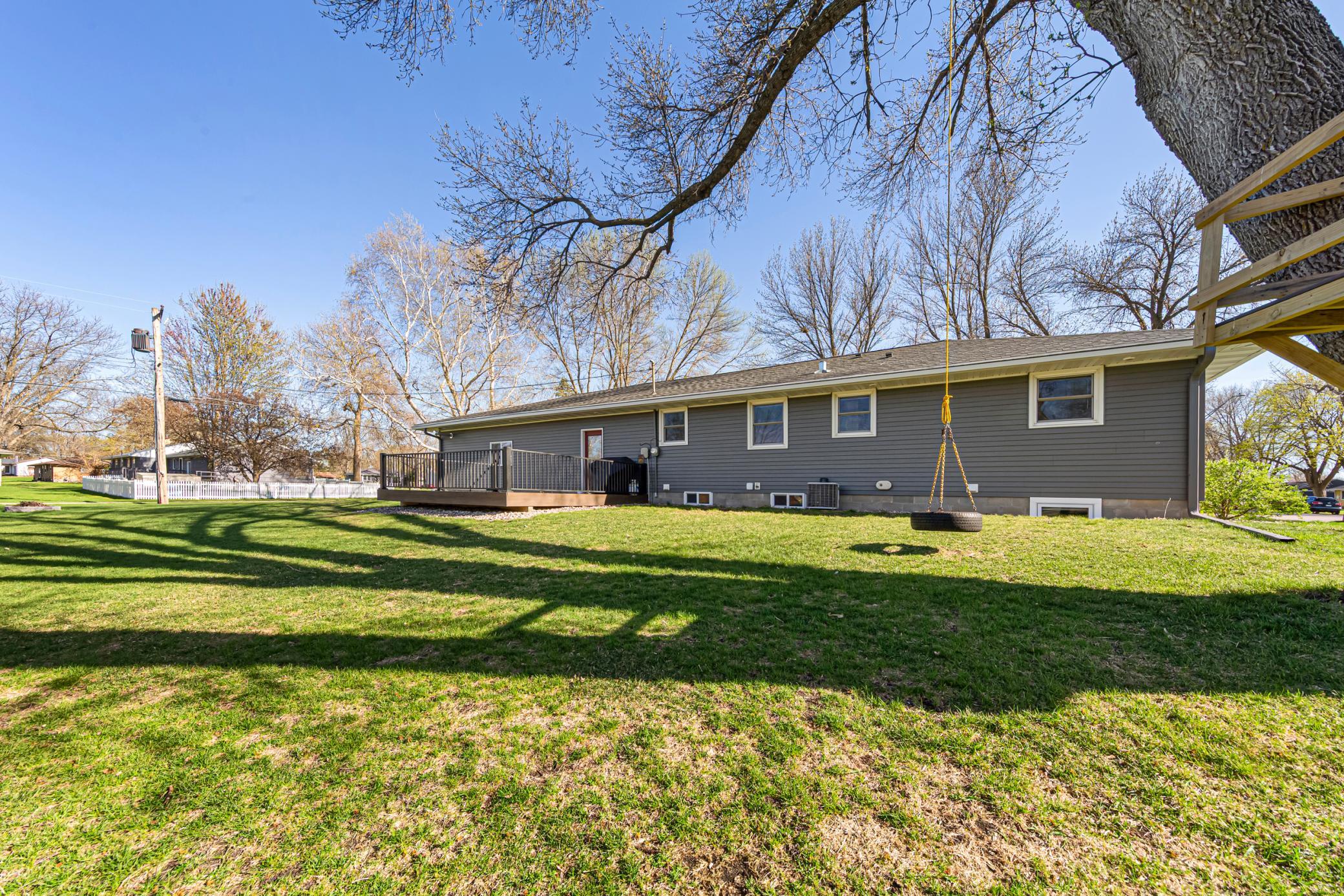 View of Residential at 818 Lincoln Avenue, Gaylord MN 55334, Gaylord (40 of 43) - Mike Wilen | Minnesota Team Real Estate