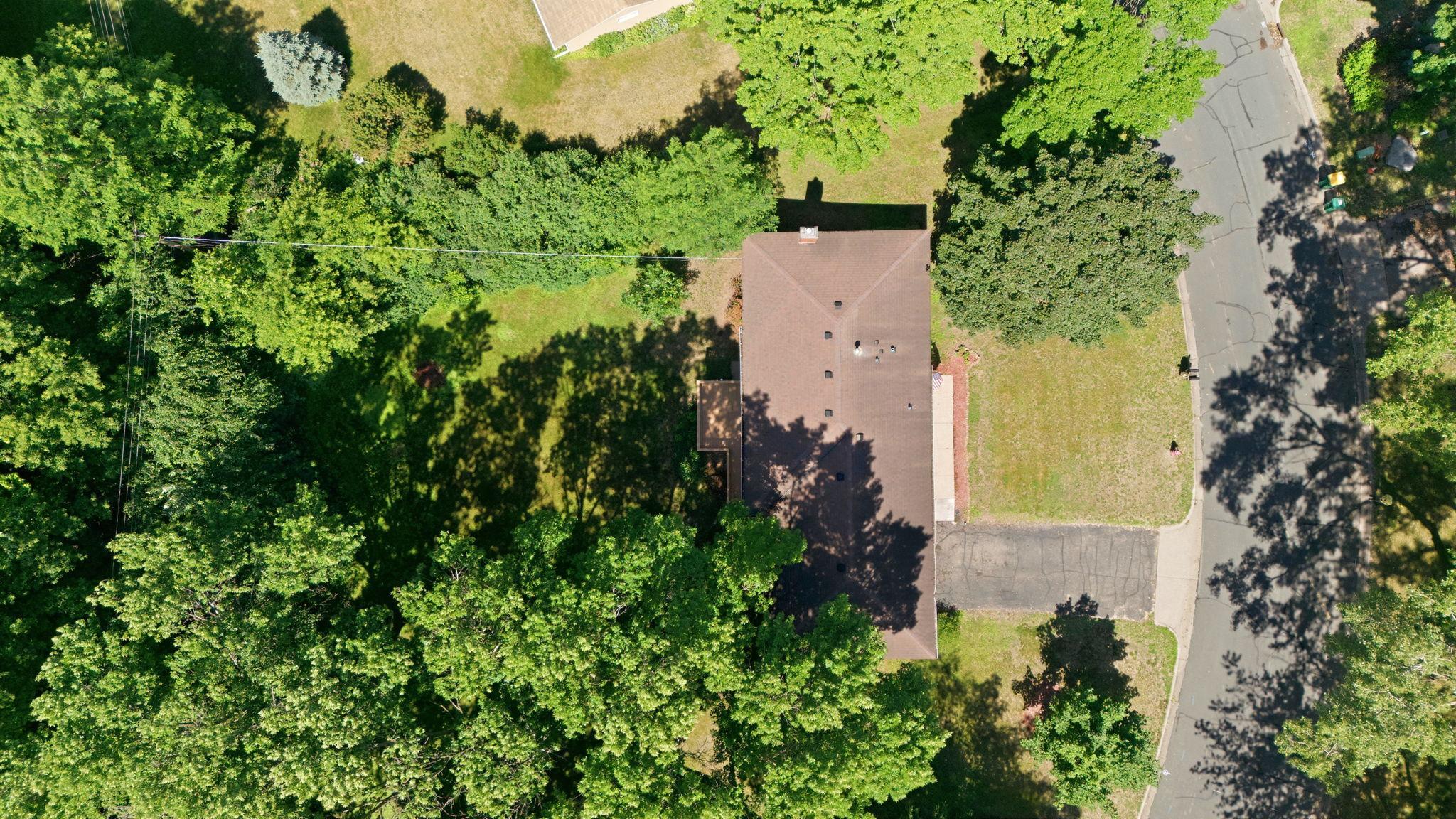 View of Residential at 409 Harold Drive, Burnsville MN 55337, Burnsville (61 of 62) - Mike Wilen | Minnesota Team Real Estate