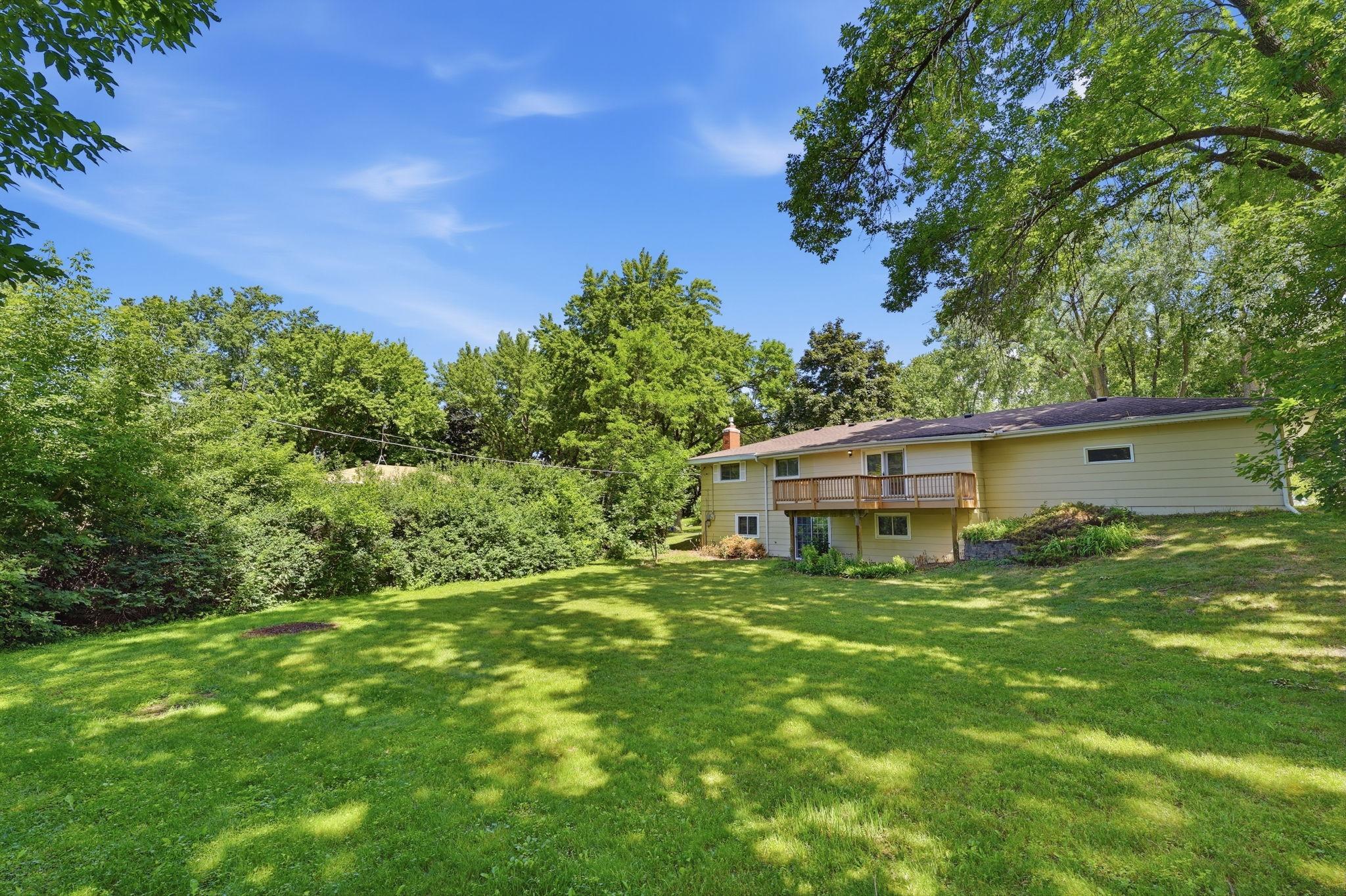 View of Residential at 409 Harold Drive, Burnsville MN 55337, Burnsville (55 of 62) - Mike Wilen | Minnesota Team Real Estate