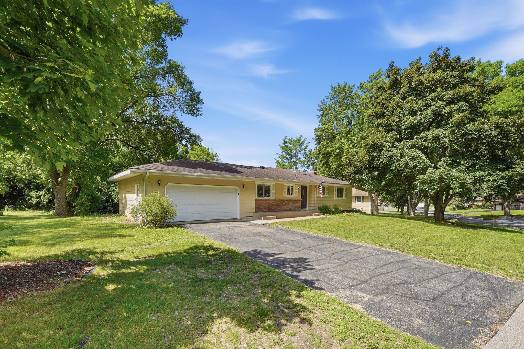 View of Residential at 409 Harold Drive, Burnsville MN 55337, Burnsville (51 of 62) - Mike Wilen | Minnesota Team Real Estate