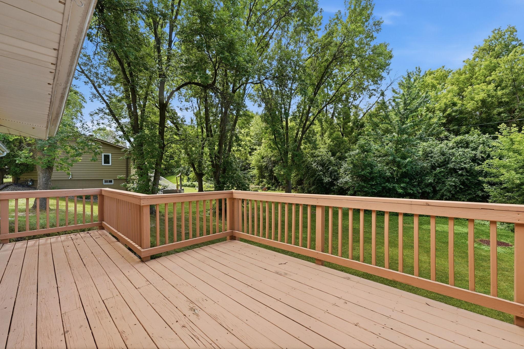 View of Residential at 409 Harold Drive, Burnsville MN 55337, Burnsville (49 of 62) - Mike Wilen | Minnesota Team Real Estate