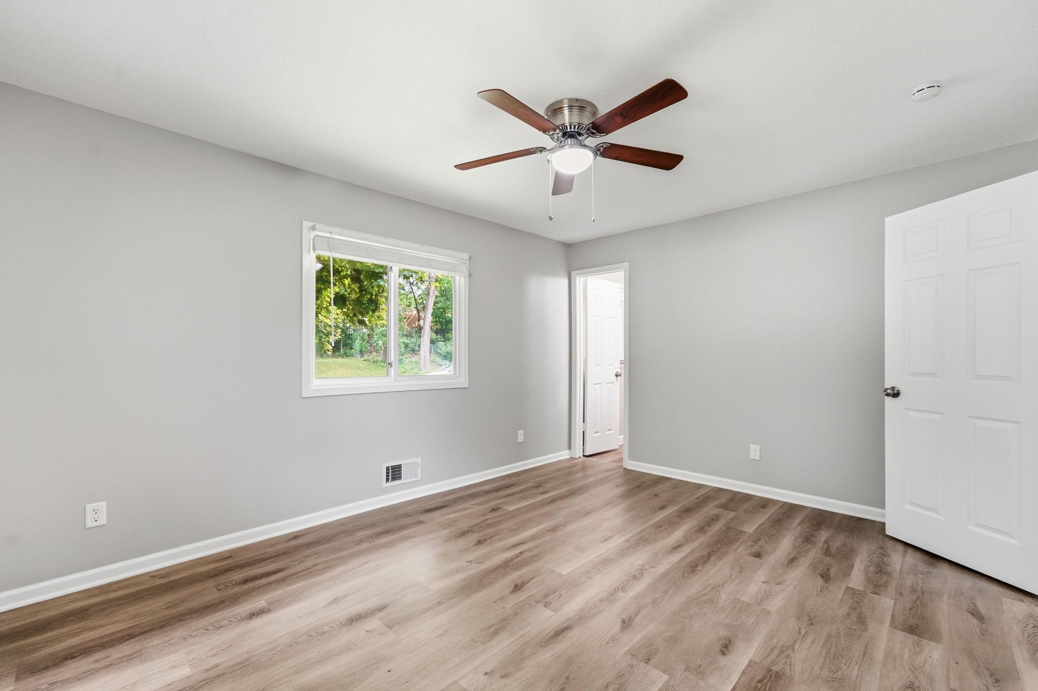 View of Residential at 409 Harold Drive, Burnsville MN 55337, Burnsville (25 of 62) - Mike Wilen | Minnesota Team Real Estate