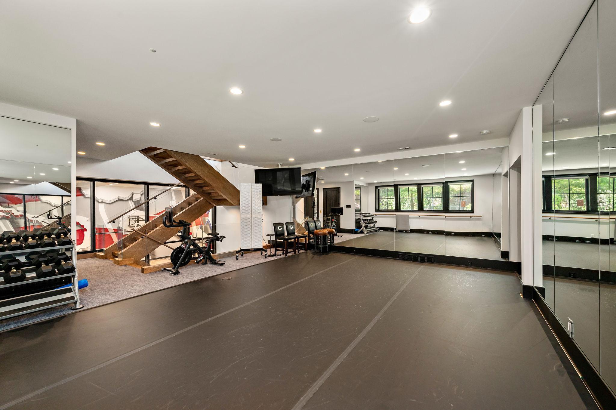 View of Residential at 475 Oxford Road, Orono MN 55356, Orono (53 of 89) - Mike Wilen | Minnesota Team Real Estate