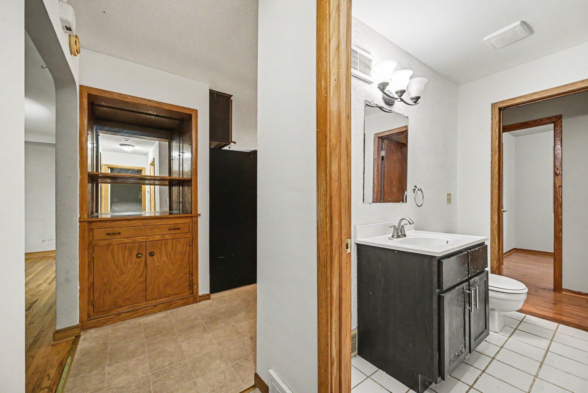 View of Residential at 1708 Lydia Avenue, Roseville MN 55113, Roseville (23 of 25) - Mike Wilen | Minnesota Team Real Estate