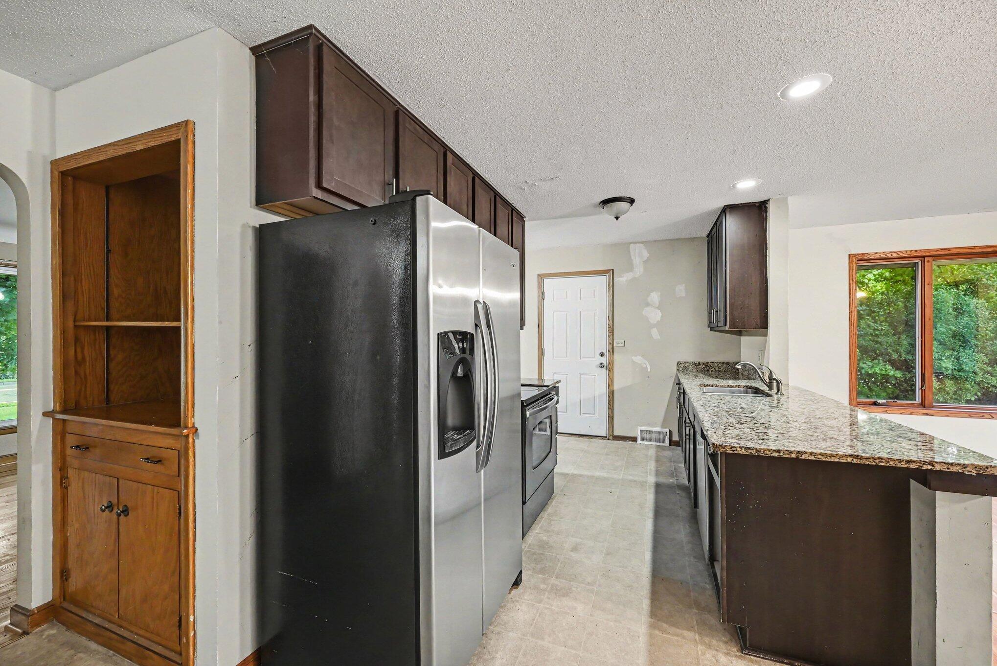View of Residential at 1708 Lydia Avenue, Roseville MN 55113, Roseville (15 of 25) - Mike Wilen | Minnesota Team Real Estate