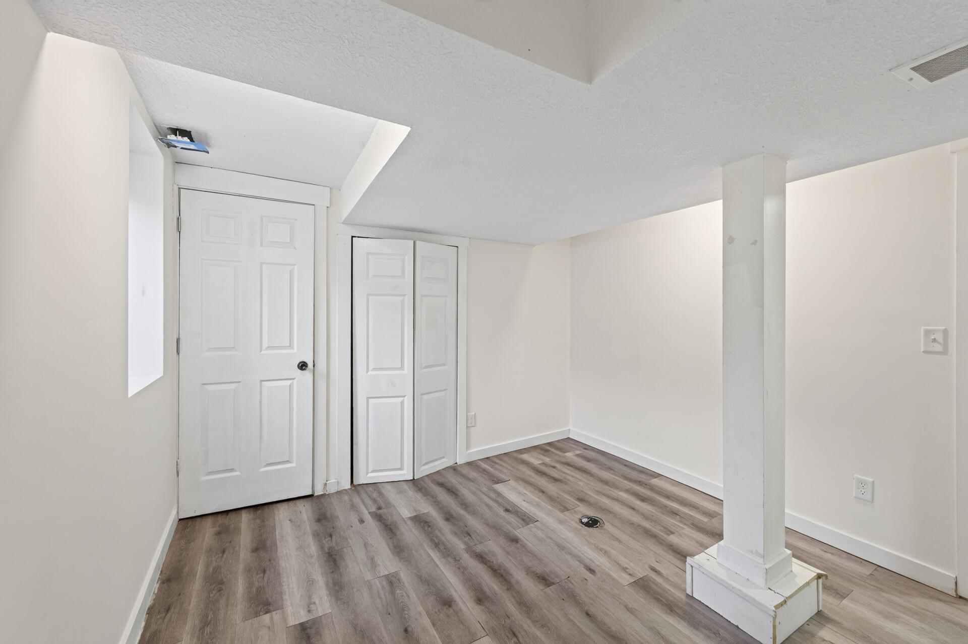 View of Residential at 736 Plum Street, Saint Paul MN 55106, Saint Paul (33 of 45) - Mike Wilen | Minnesota Team Real Estate