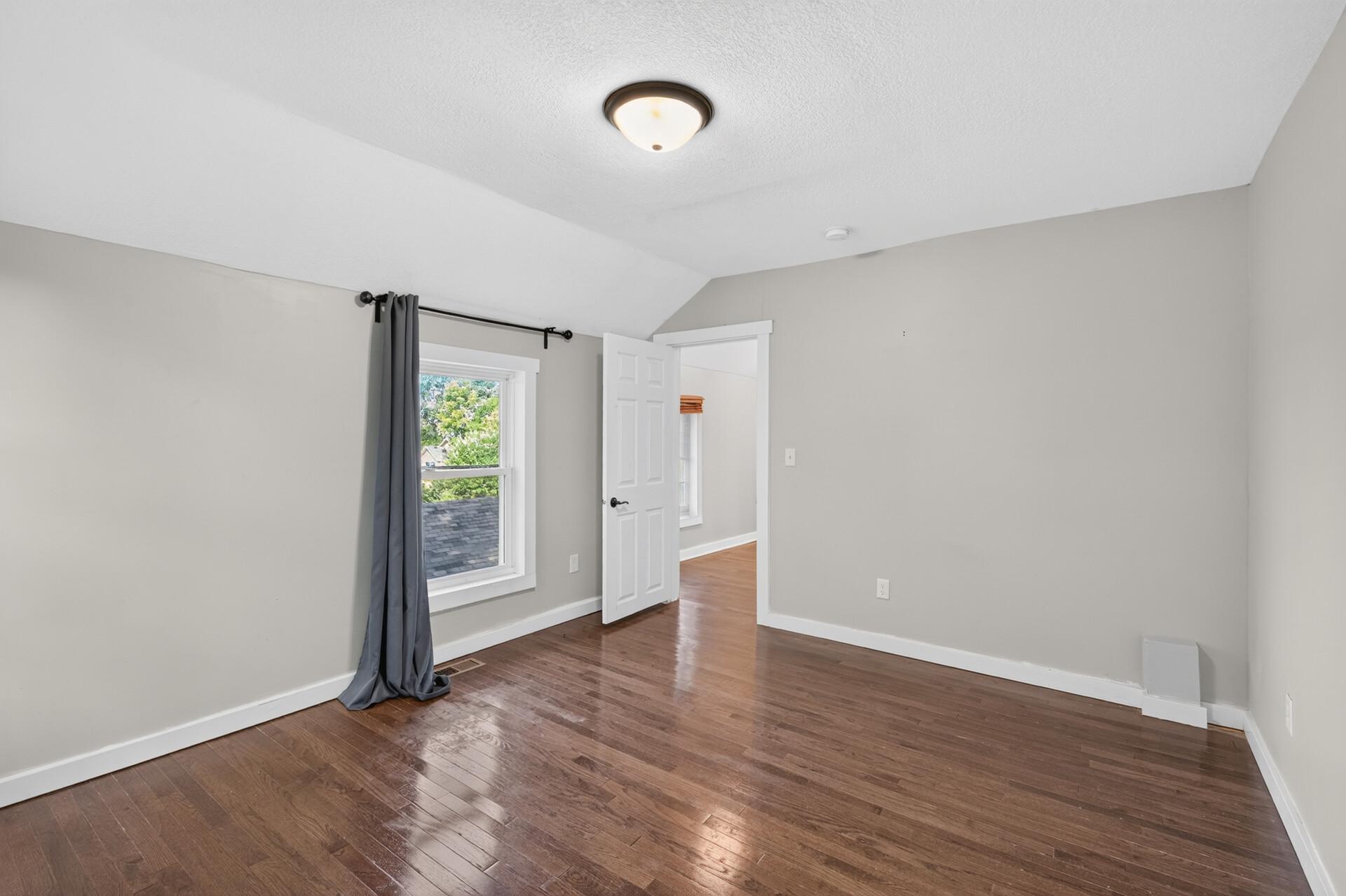View of Residential at 736 Plum Street, Saint Paul MN 55106, Saint Paul (25 of 45) - Mike Wilen | Minnesota Team Real Estate