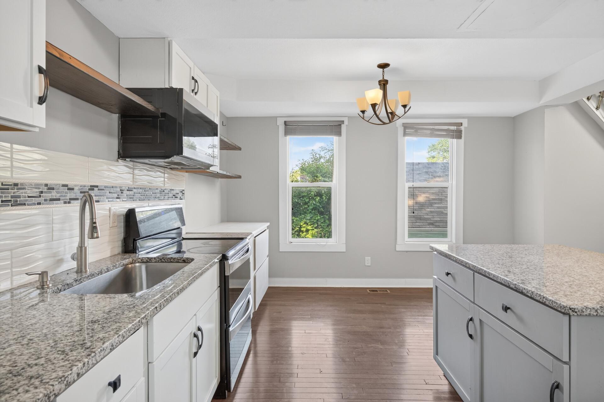 View of Residential at 736 Plum Street, Saint Paul MN 55106, Saint Paul (14 of 45) - Mike Wilen | Minnesota Team Real Estate