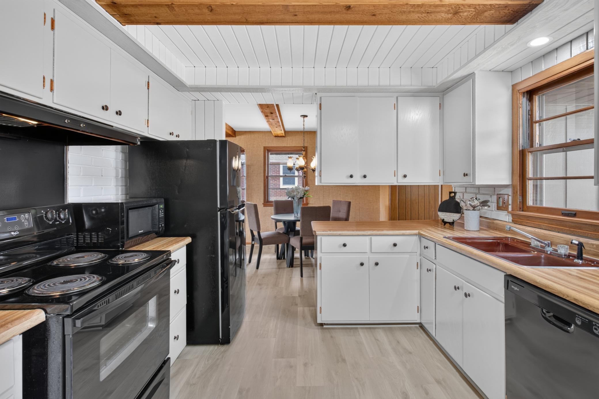 View of Residential at 3141 Hampshire Avenue, Crystal MN 55427, Crystal (4 of 18) - Mike Wilen | Minnesota Team Real Estate