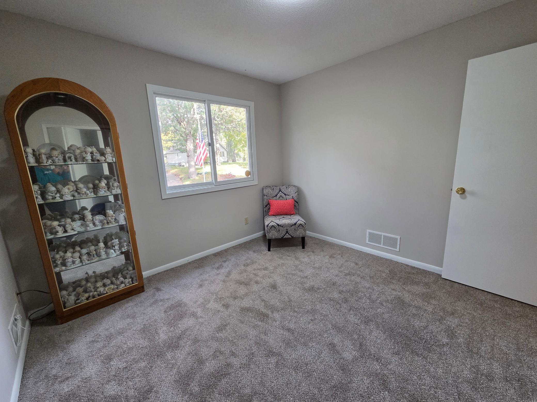 View of Residential at 4174 Oakcrest Drive, Vadnais Heights MN 55127, Vadnais Heights (30 of 52) - Mike Wilen | Minnesota Team Real Estate