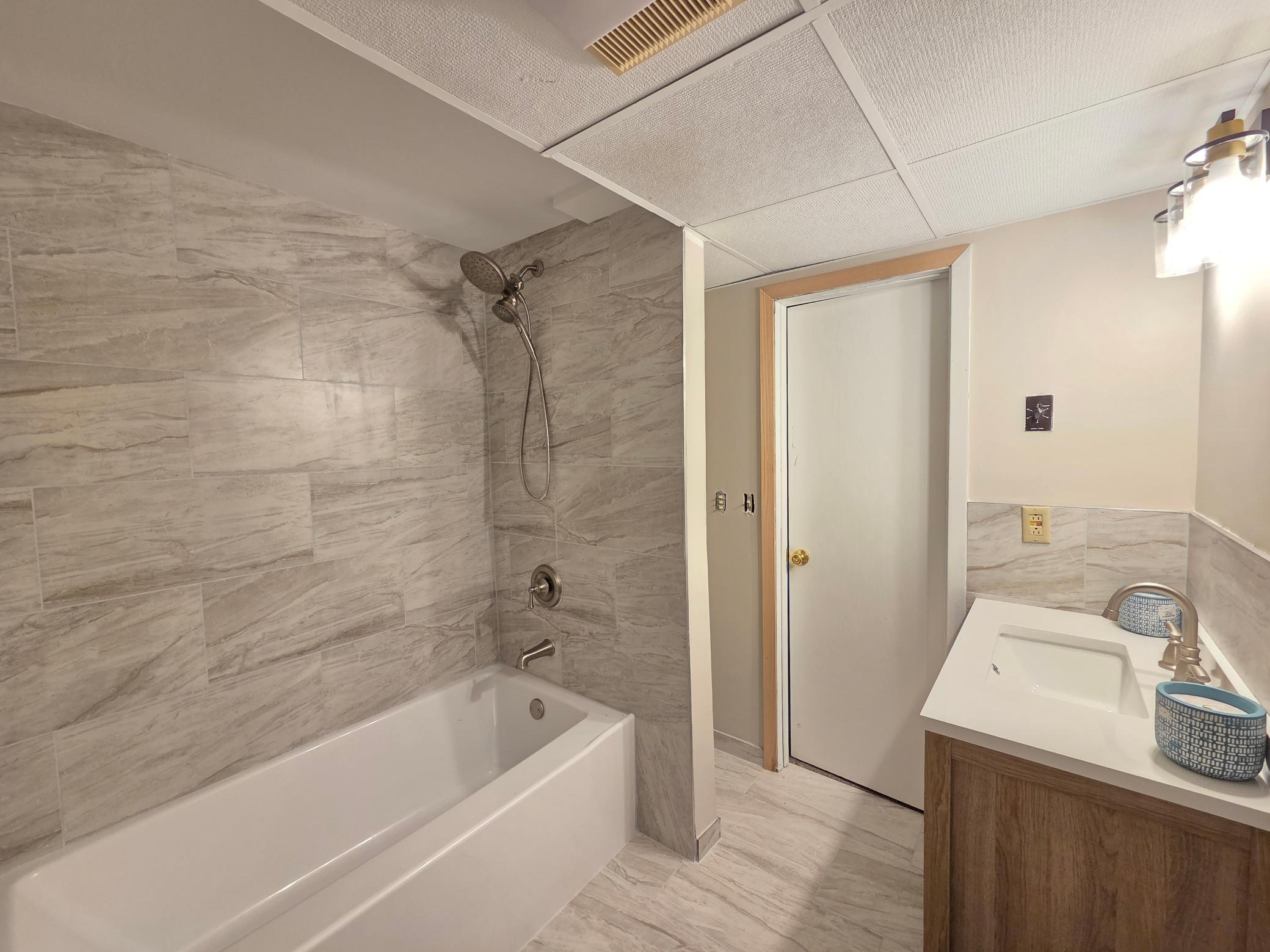 View of Residential at 4174 Oakcrest Drive, Vadnais Heights MN 55127, Vadnais Heights (48 of 52) - Mike Wilen | Minnesota Team Real Estate