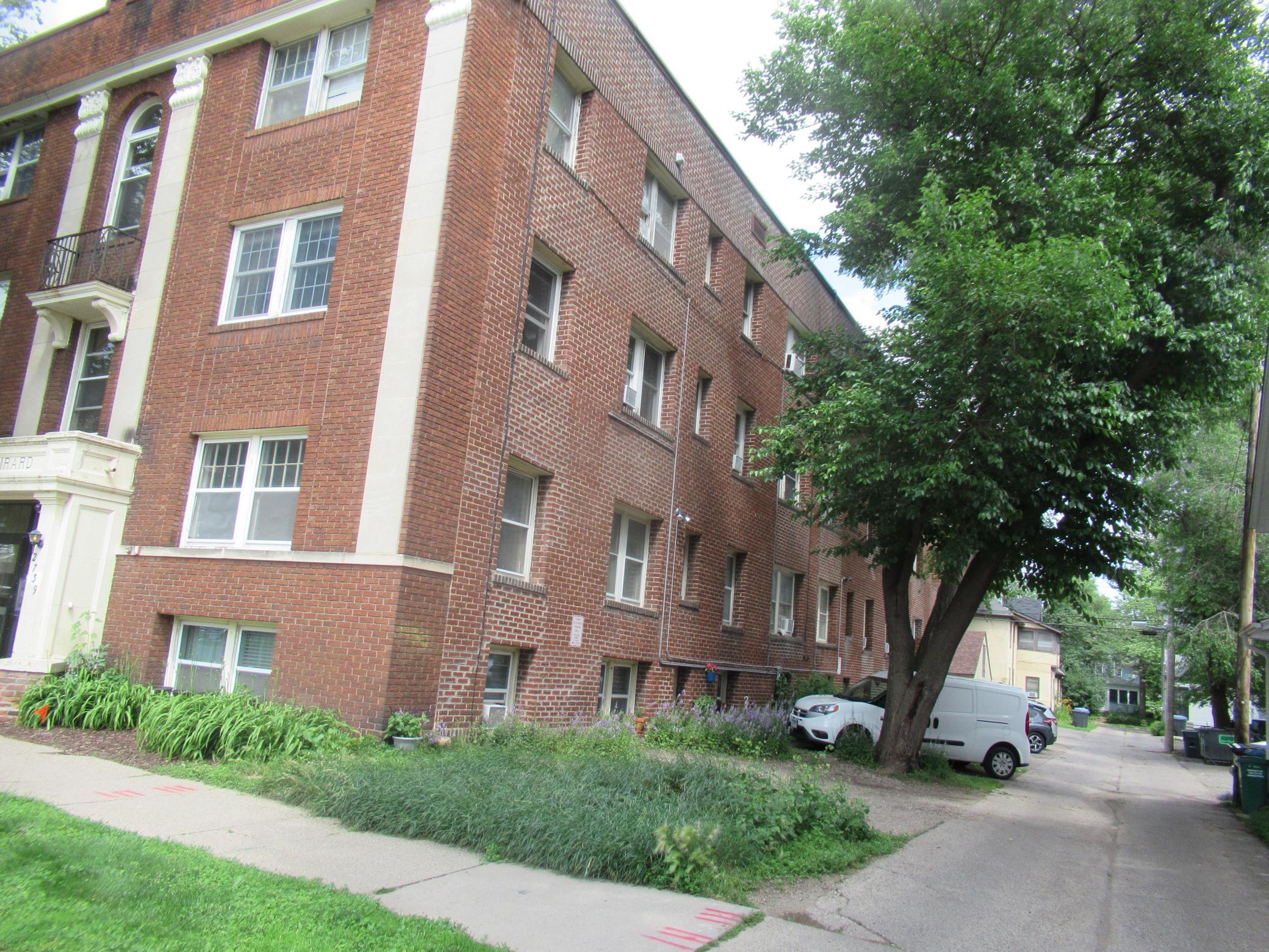 View of Residential at 2739 Girard Avenue #101, Minneapolis MN 55408, Minneapolis (10 of 10) - Mike Wilen | Minnesota Team Real Estate
