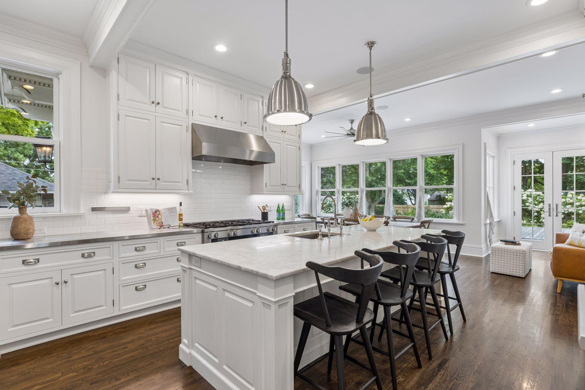 View of Residential at 1373 Summit Avenue, Saint Paul MN 55105, Saint Paul (41 of 129) - Mike Wilen | Minnesota Team Real Estate