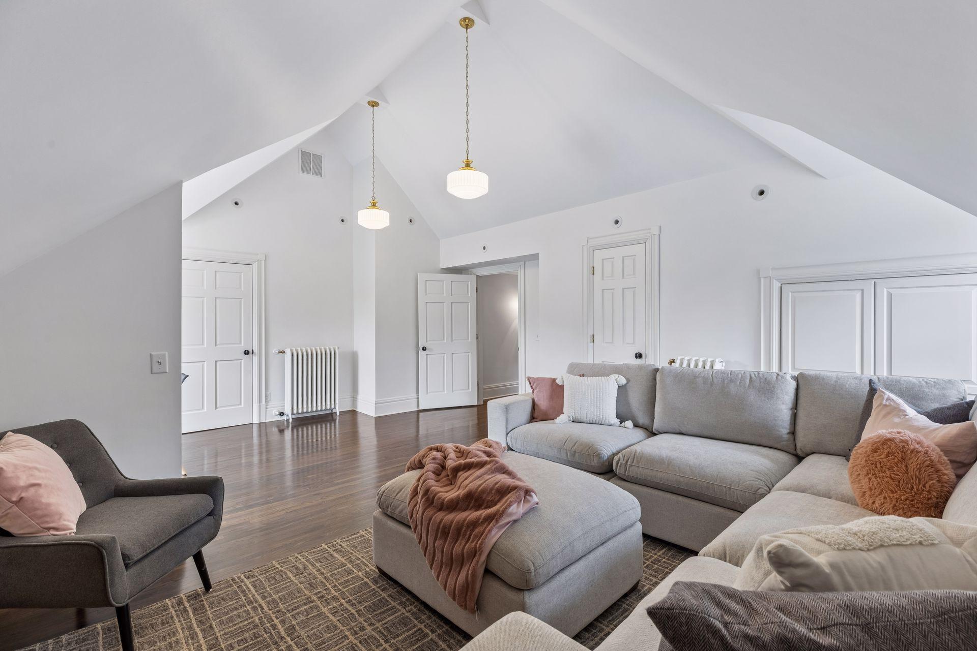 View of Residential at 1373 Summit Avenue, Saint Paul MN 55105, Saint Paul (91 of 129) - Mike Wilen | Minnesota Team Real Estate
