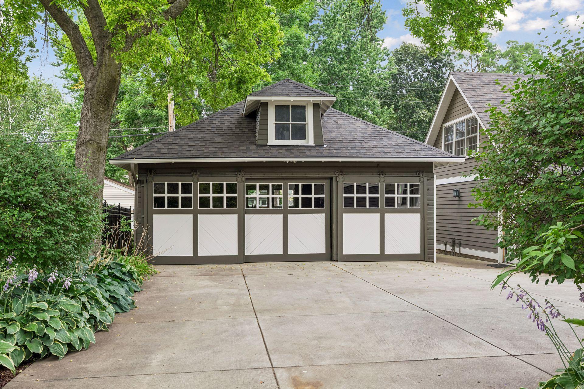 View of Residential at 1373 Summit Avenue, Saint Paul MN 55105, Saint Paul (123 of 129) - Mike Wilen | Minnesota Team Real Estate