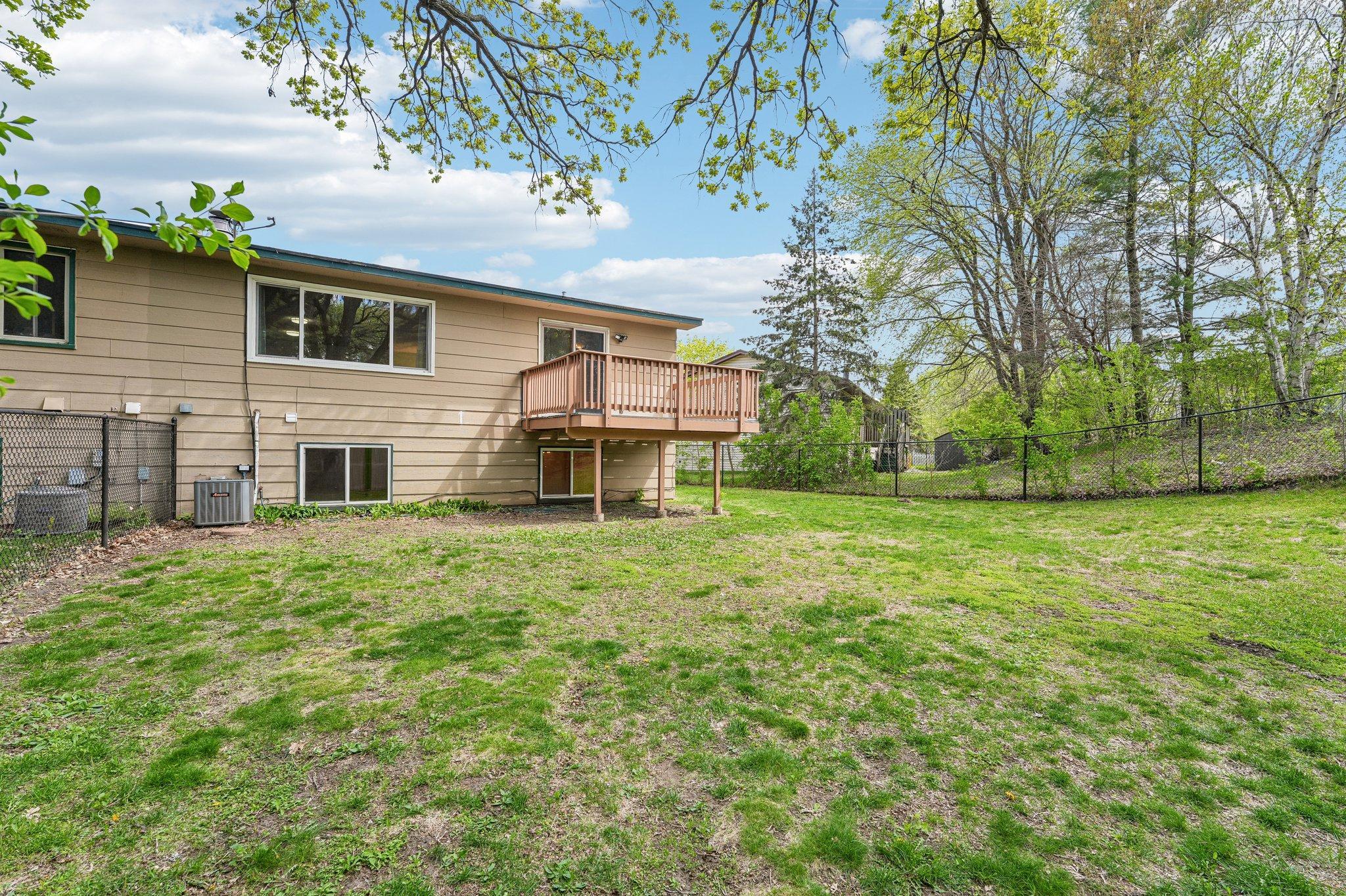 View of Residential at 9526 Grey Widgeon Place, Eden Prairie MN 55347, Eden Prairie (33 of 34) - Mike Wilen | Minnesota Team Real Estate