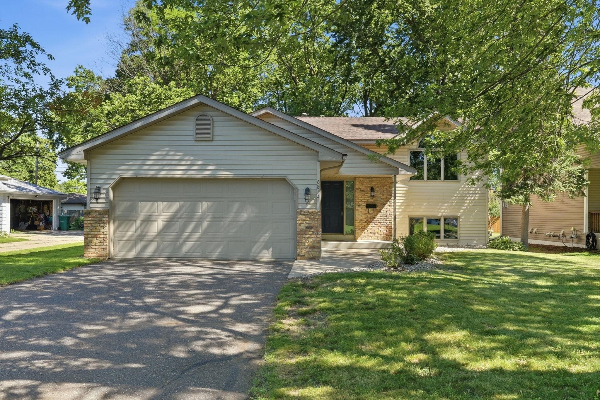 View of Residential at 6812 44th Avenue, Crystal MN 55428, Crystal - Mike Wilen | Minnesota Team Real Estate