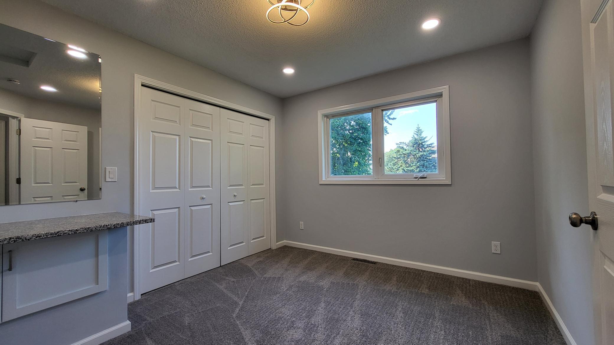 View of Residential at 524 Wood Way, Burnsville MN 55337, Burnsville (11 of 21) - Mike Wilen | Minnesota Team Real Estate