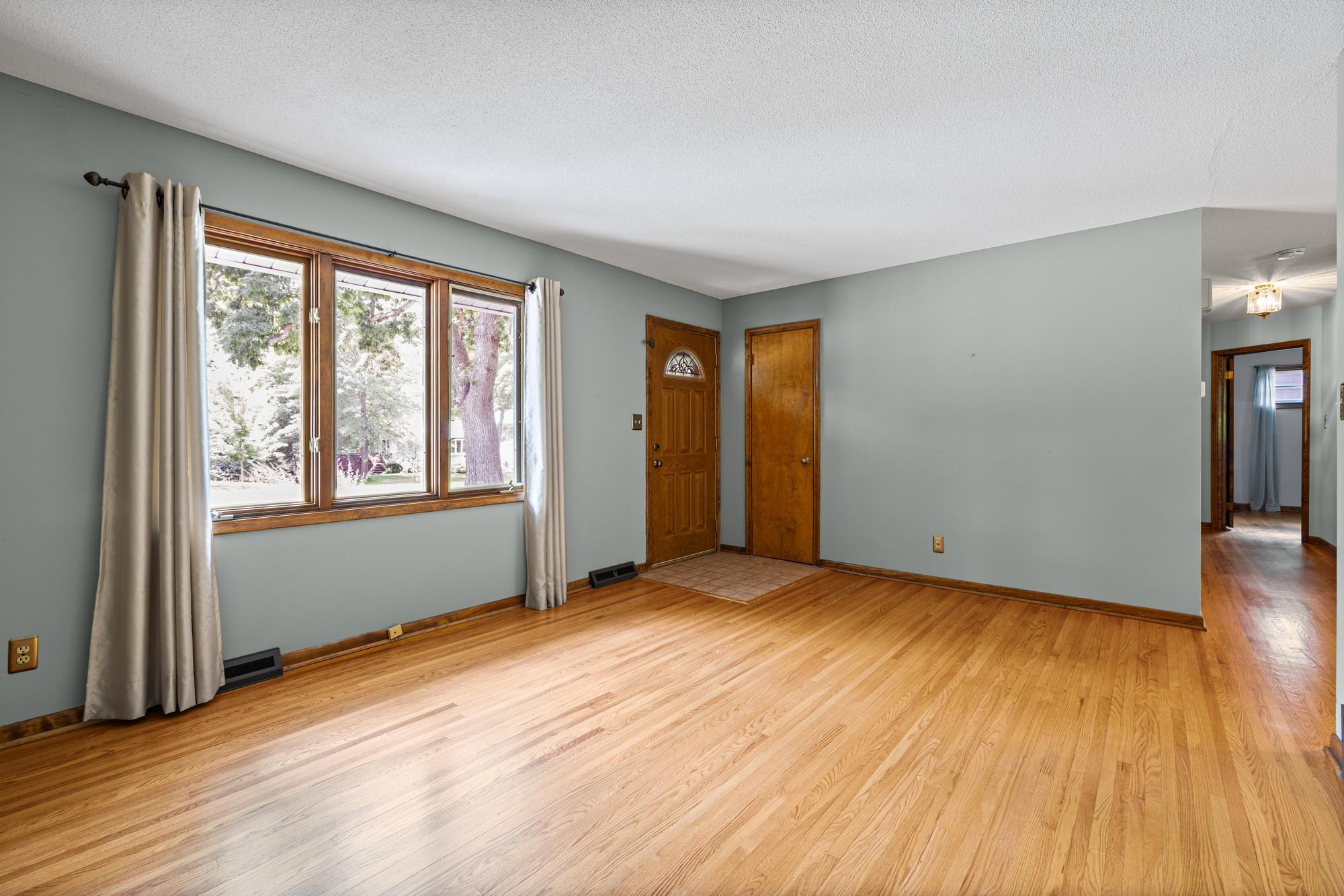 View of Residential at 605 Arner Avenue, Shoreview MN 55126, Shoreview (2 of 25) - Mike Wilen | Minnesota Team Real Estate