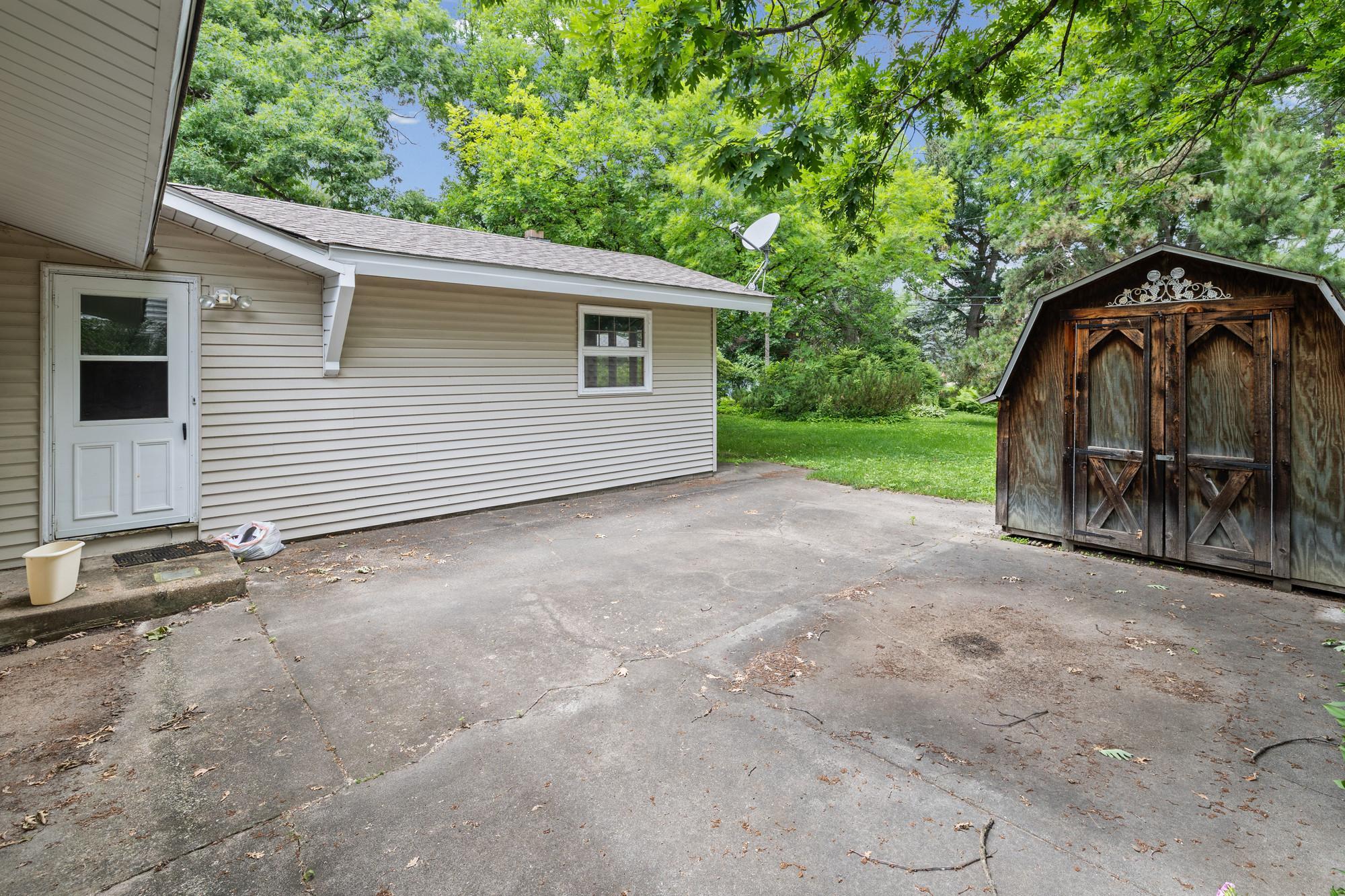 View of Residential at 605 Arner Avenue, Shoreview MN 55126, Shoreview (20 of 25) - Mike Wilen | Minnesota Team Real Estate