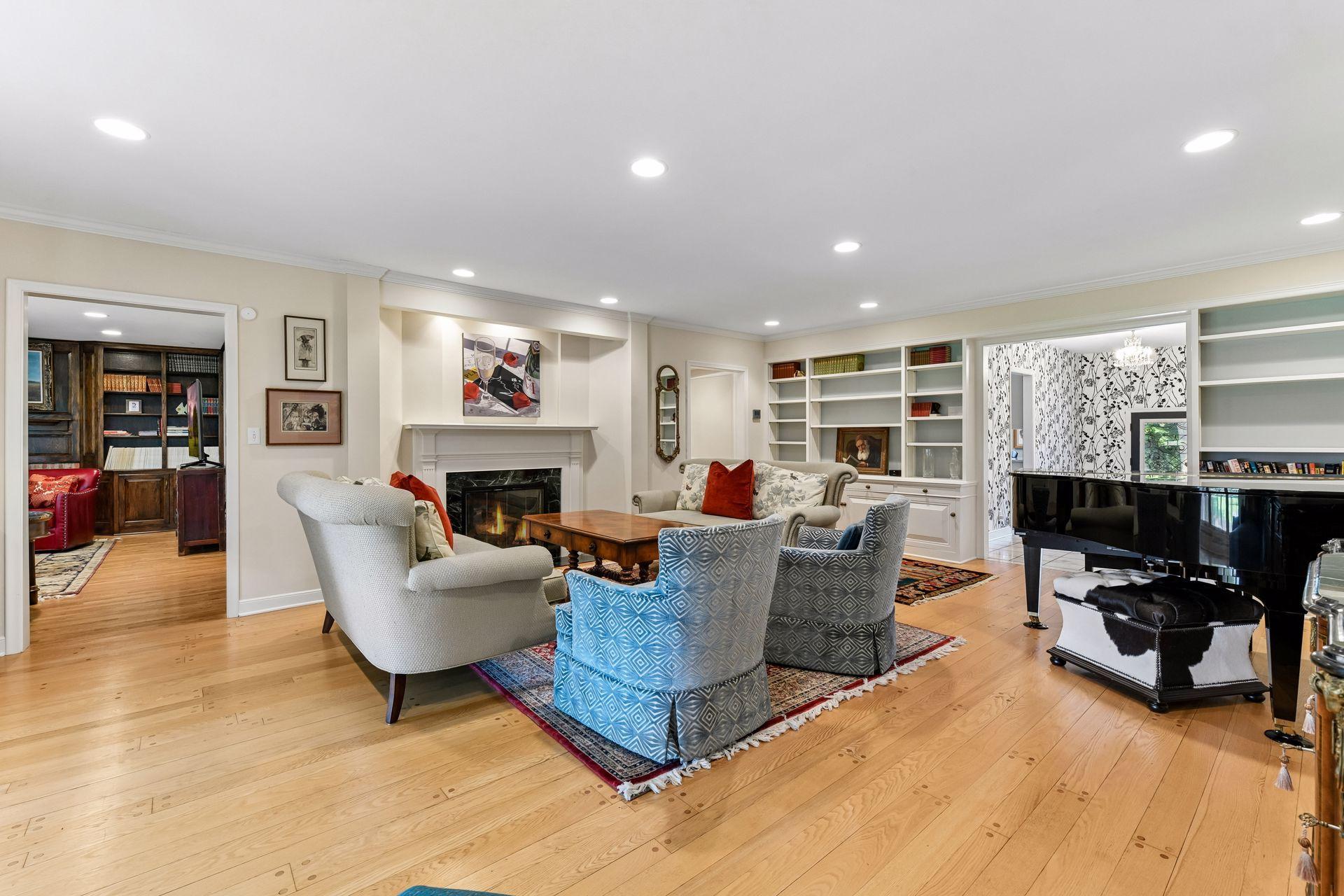 View of Residential at 480 Highcroft Road, Wayzata MN 55391, Wayzata (16 of 42) - Mike Wilen | Minnesota Team Real Estate