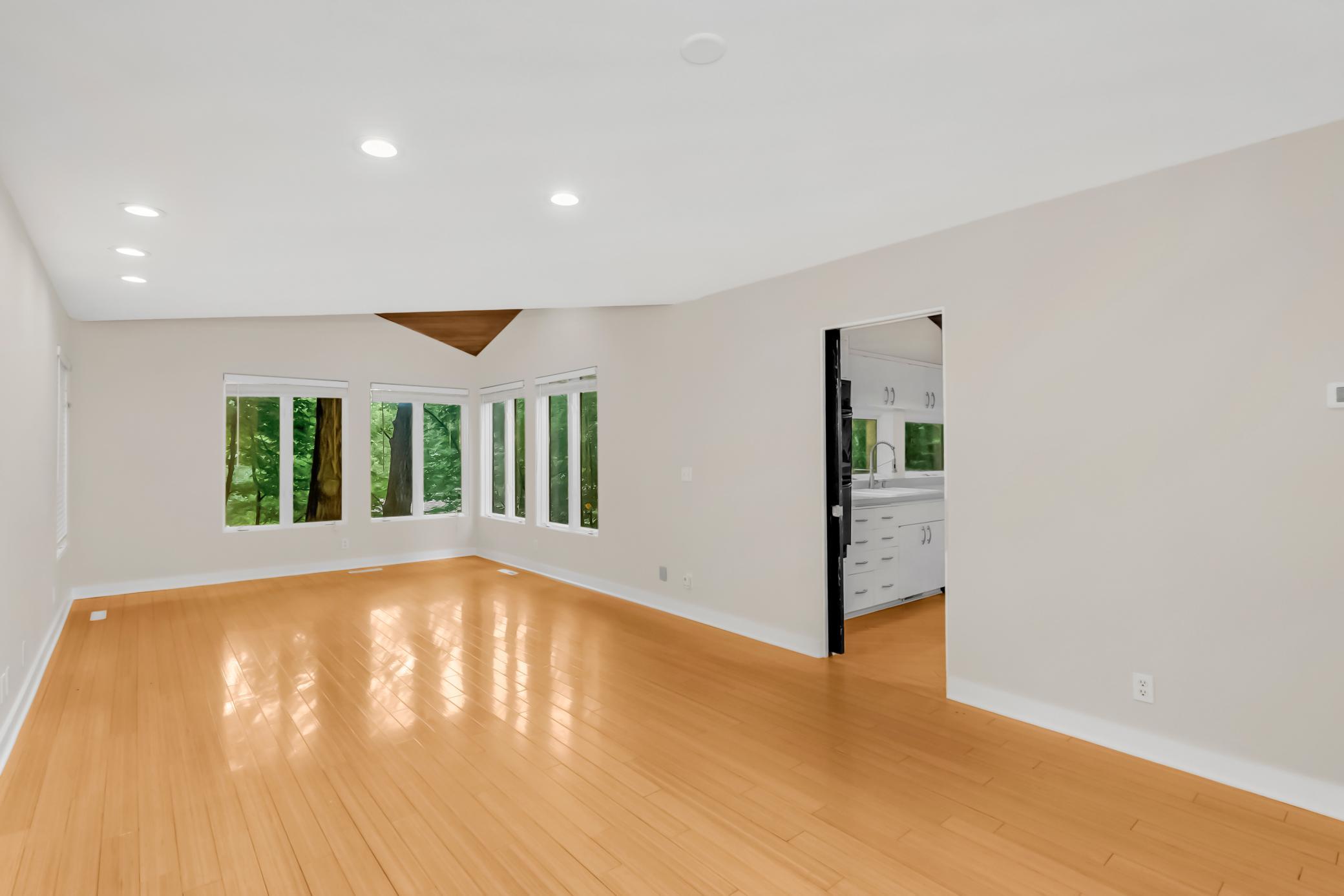 View of Residential at 14717 Minnehaha Place, Minnetonka MN 55391, Minnetonka (10 of 63) - Mike Wilen | Minnesota Team Real Estate
