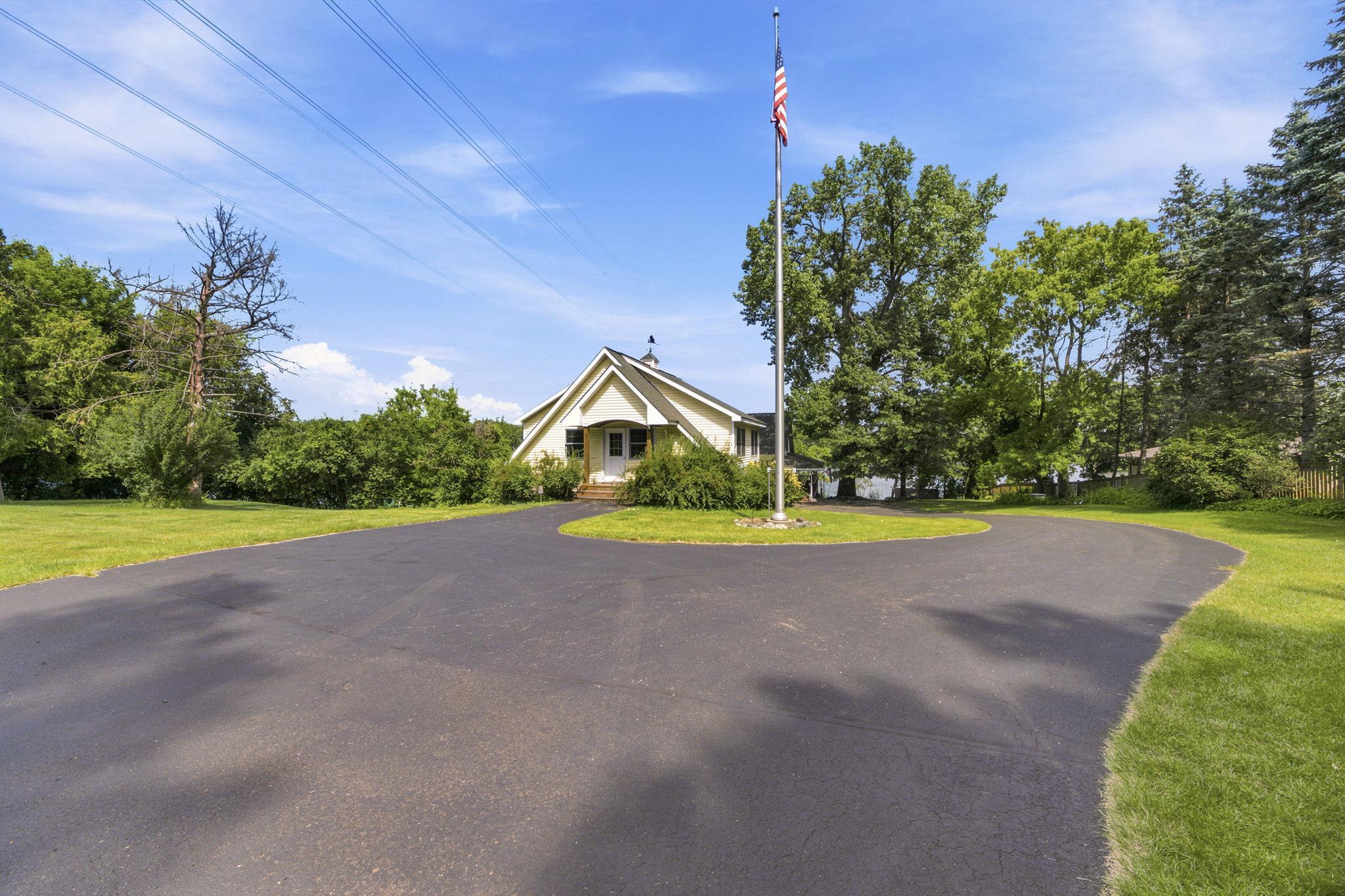 View of Residential at 3020 Oakdale Drive, Pine Springs MN 55115, Pine Springs (15 of 74) - Mike Wilen | Minnesota Team Real Estate