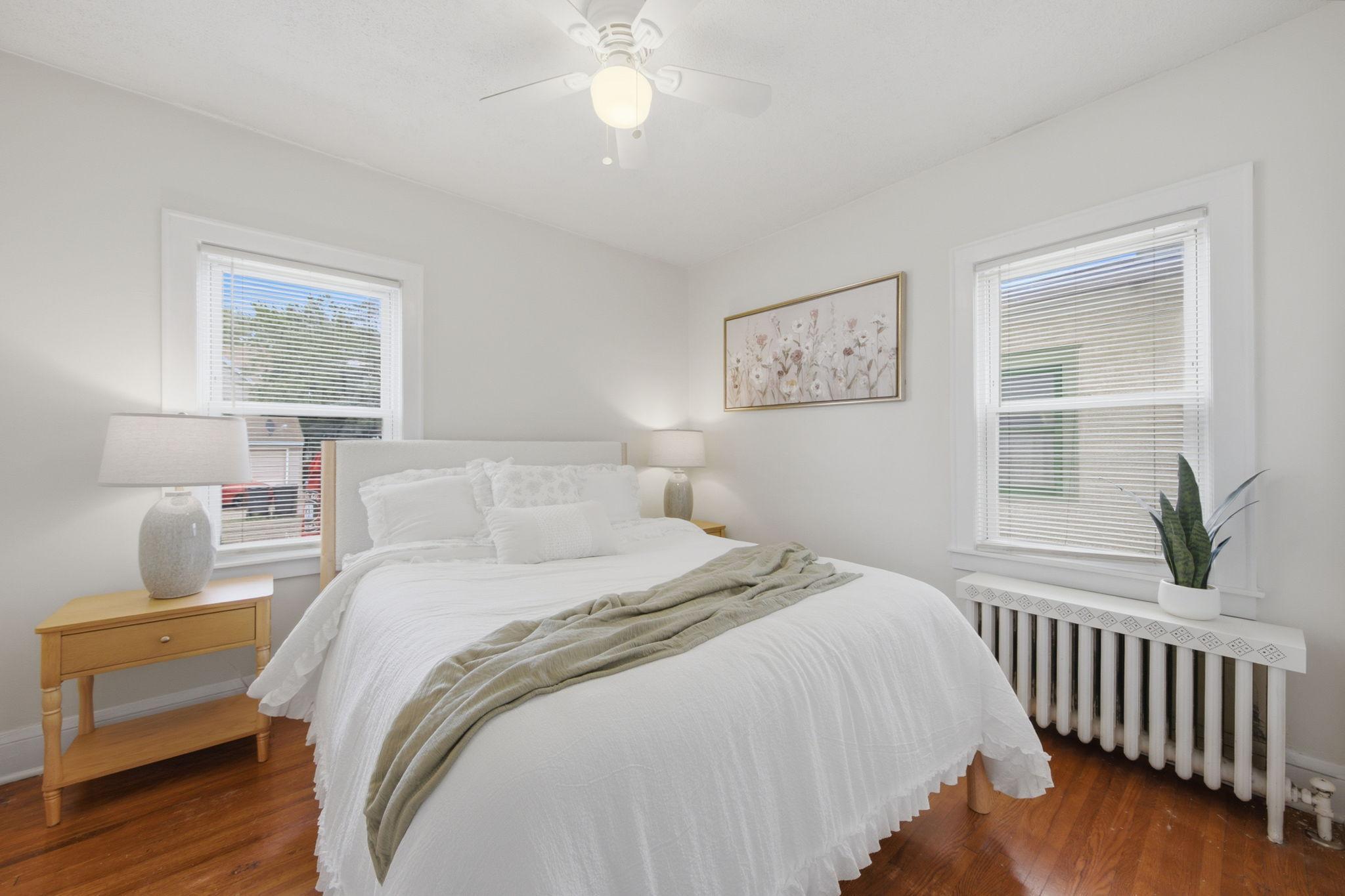 View of Residential Income at 3215 Chicago Avenue, Minneapolis MN 55407, Minneapolis (5 of 31) - Mike Wilen | Minnesota Team Real Estate
