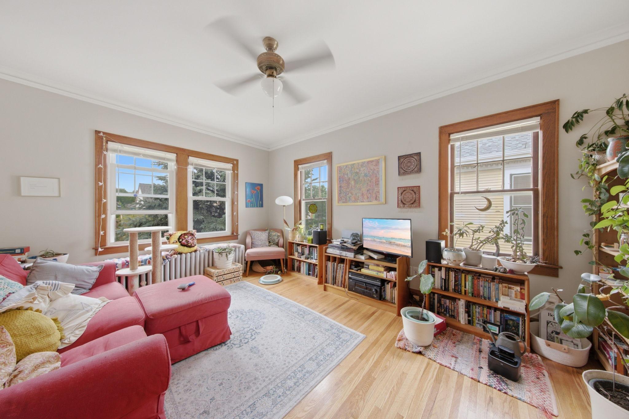 View of Residential Income at 3215 Chicago Avenue, Minneapolis MN 55407, Minneapolis (9 of 31) - Mike Wilen | Minnesota Team Real Estate