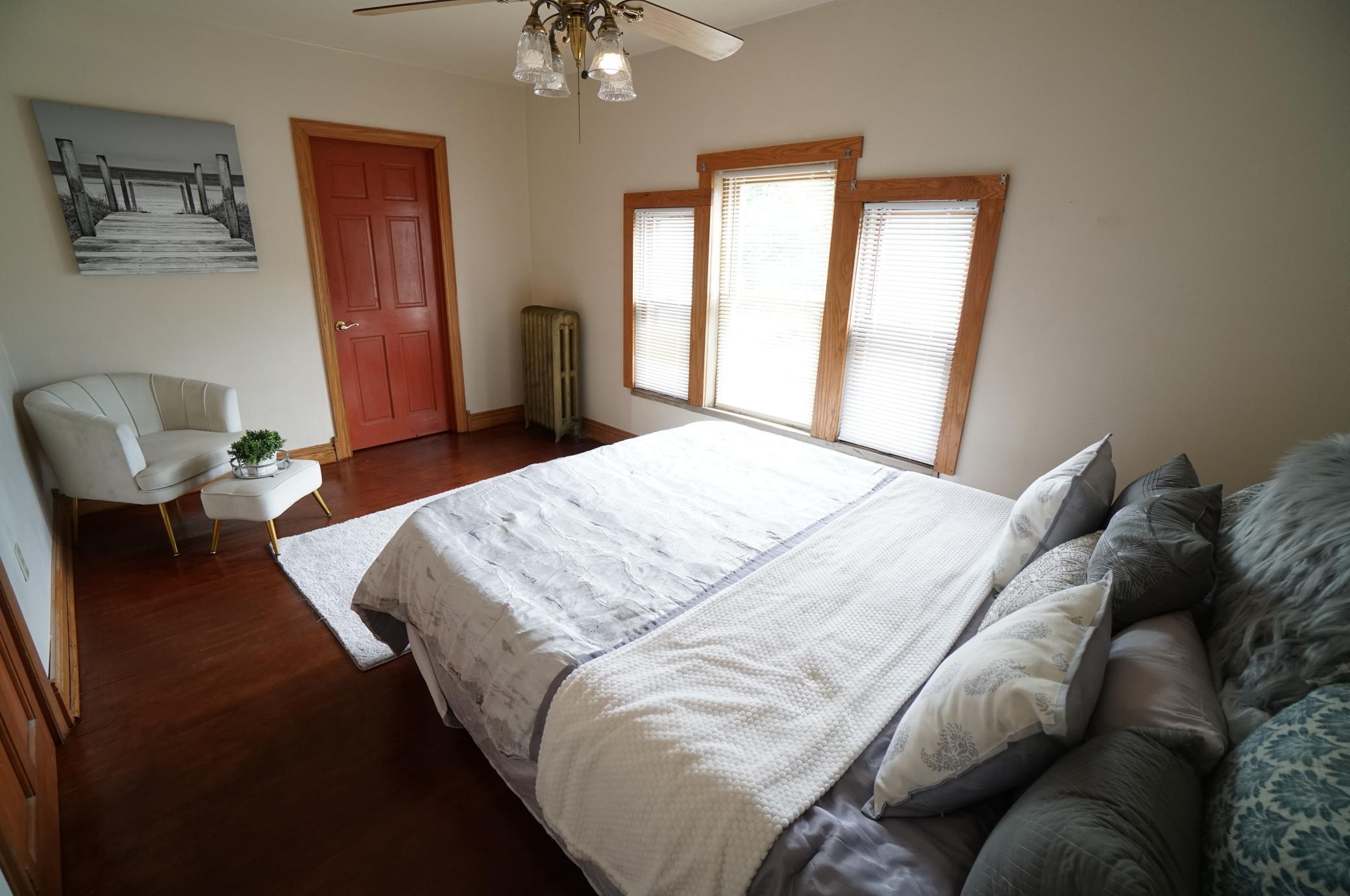 View of Residential at 115 35th Street, Minneapolis MN 55408, Minneapolis (11 of 17) - Mike Wilen | Minnesota Team Real Estate
