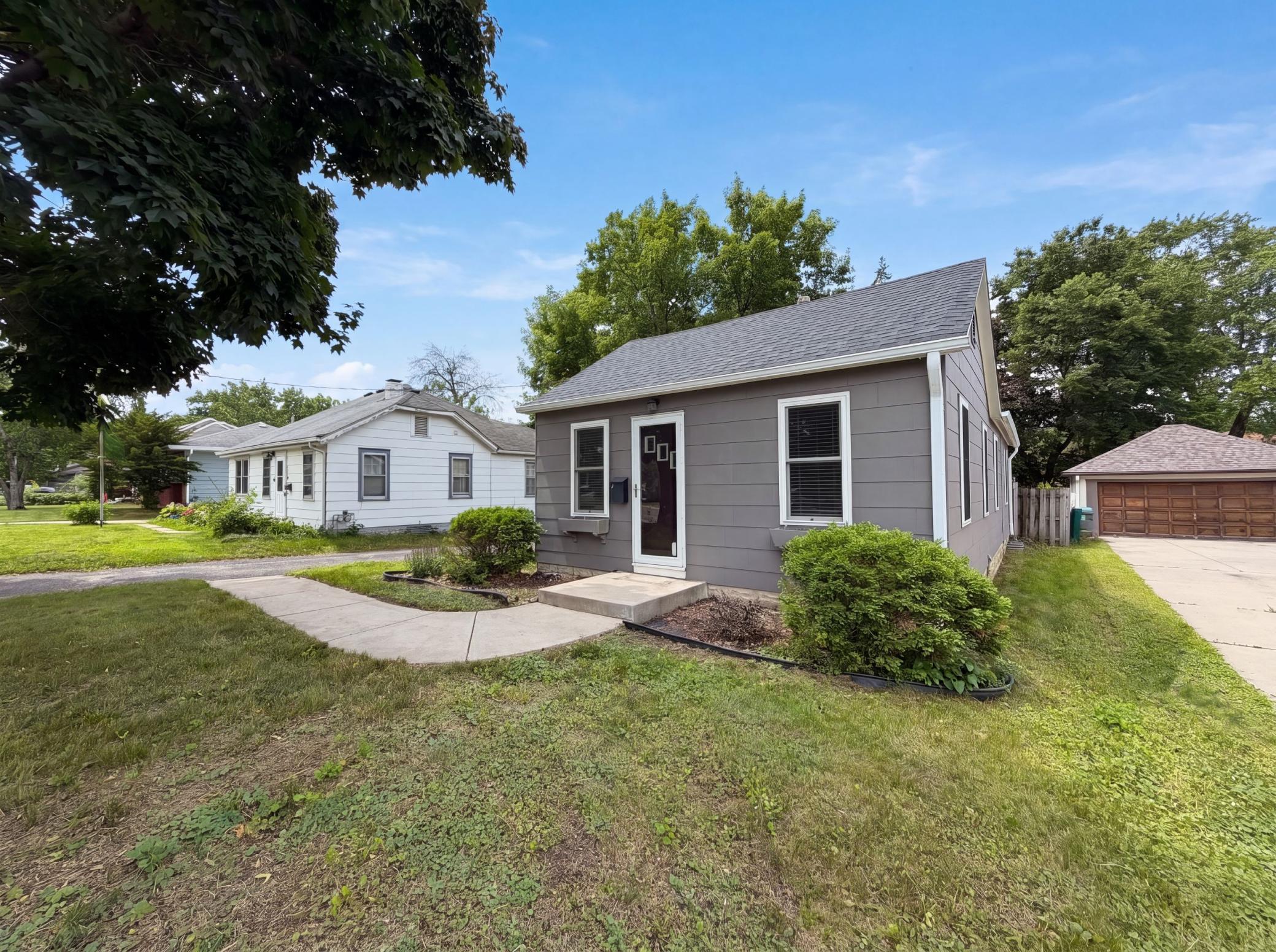View of Residential at 6026 Xerxes Avenue, Edina MN 55410, Edina (16 of 16) - Mike Wilen | Minnesota Team Real Estate