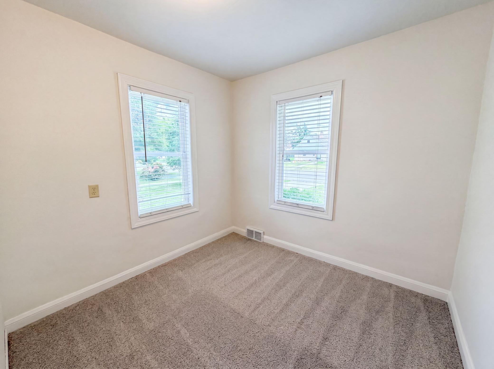 View of Residential at 6026 Xerxes Avenue, Edina MN 55410, Edina (8 of 16) - Mike Wilen | Minnesota Team Real Estate