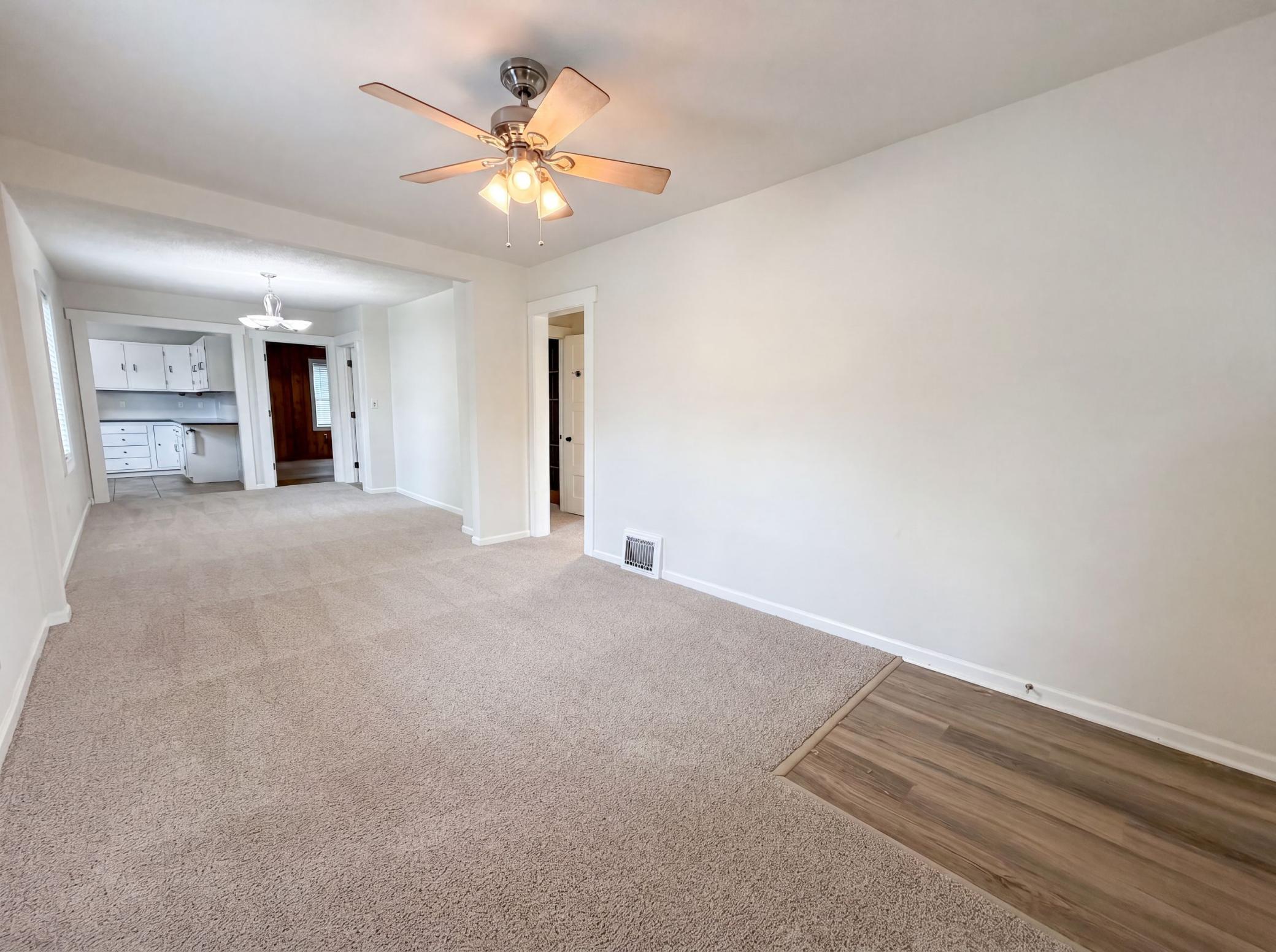 View of Residential at 6026 Xerxes Avenue, Edina MN 55410, Edina (7 of 16) - Mike Wilen | Minnesota Team Real Estate