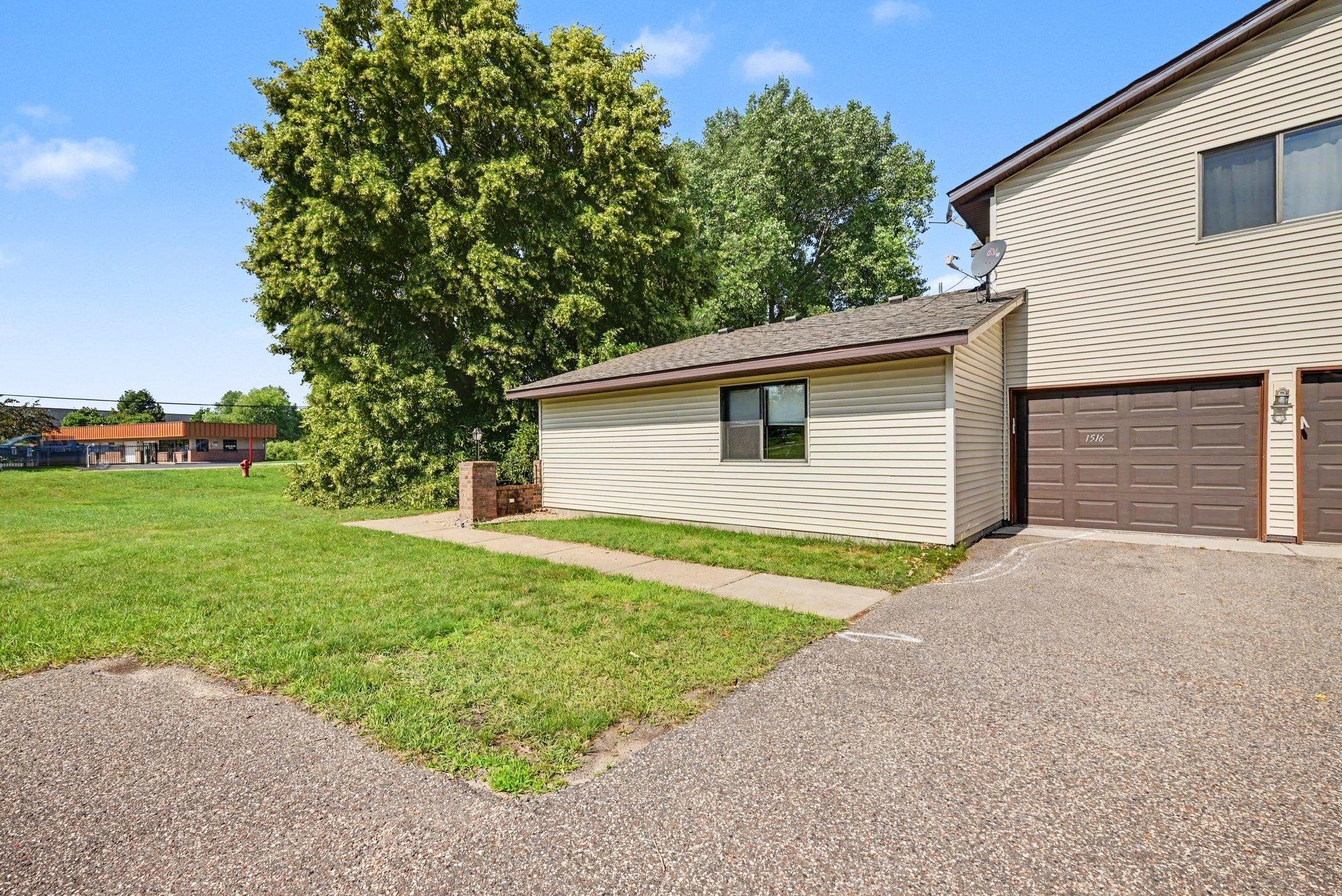 View of Residential at 1516 Helmo Avenue, Oakdale MN 55128, Oakdale (15 of 15) - Mike Wilen | Minnesota Team Real Estate