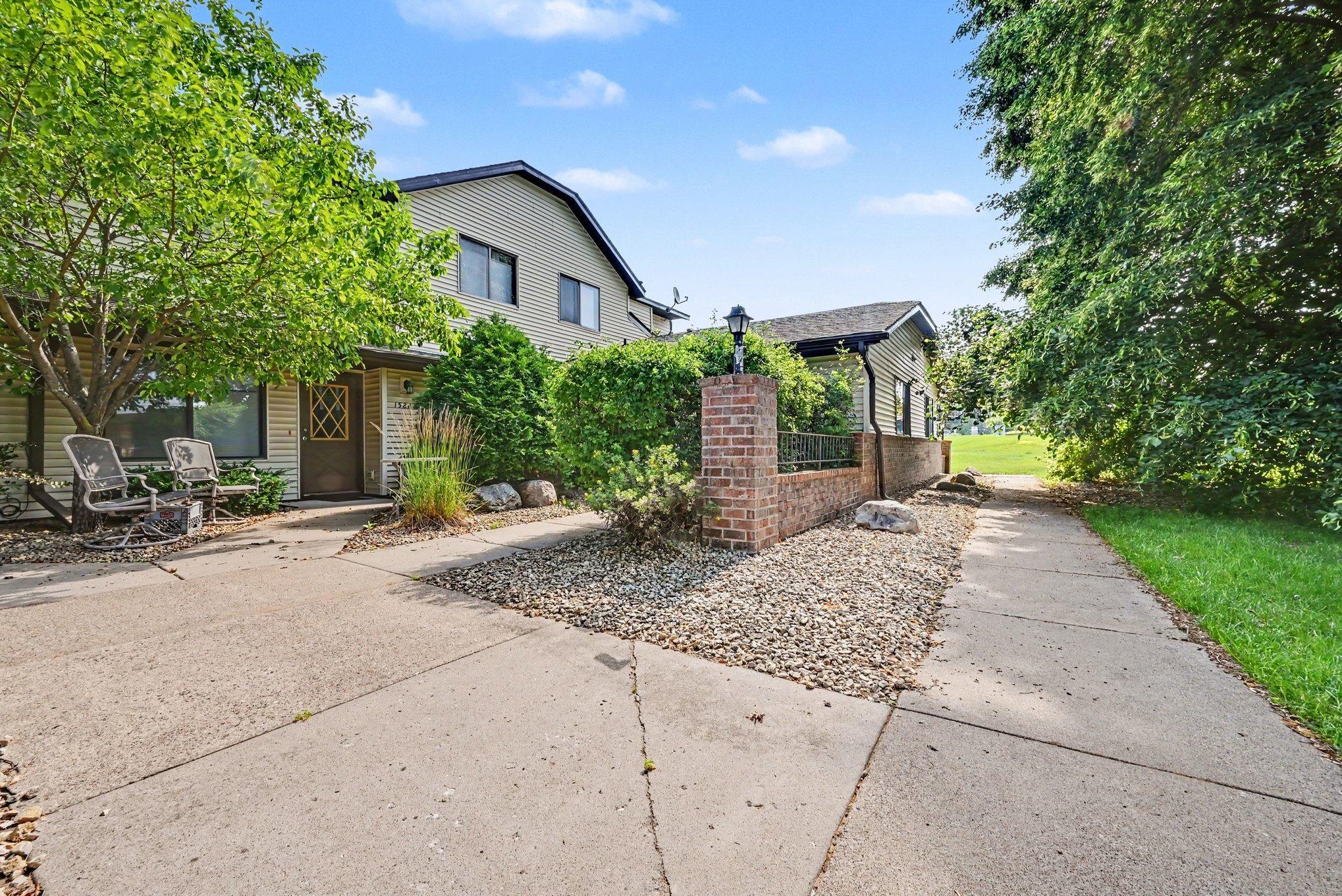 View of Residential at 1516 Helmo Avenue, Oakdale MN 55128, Oakdale (13 of 15) - Mike Wilen | Minnesota Team Real Estate