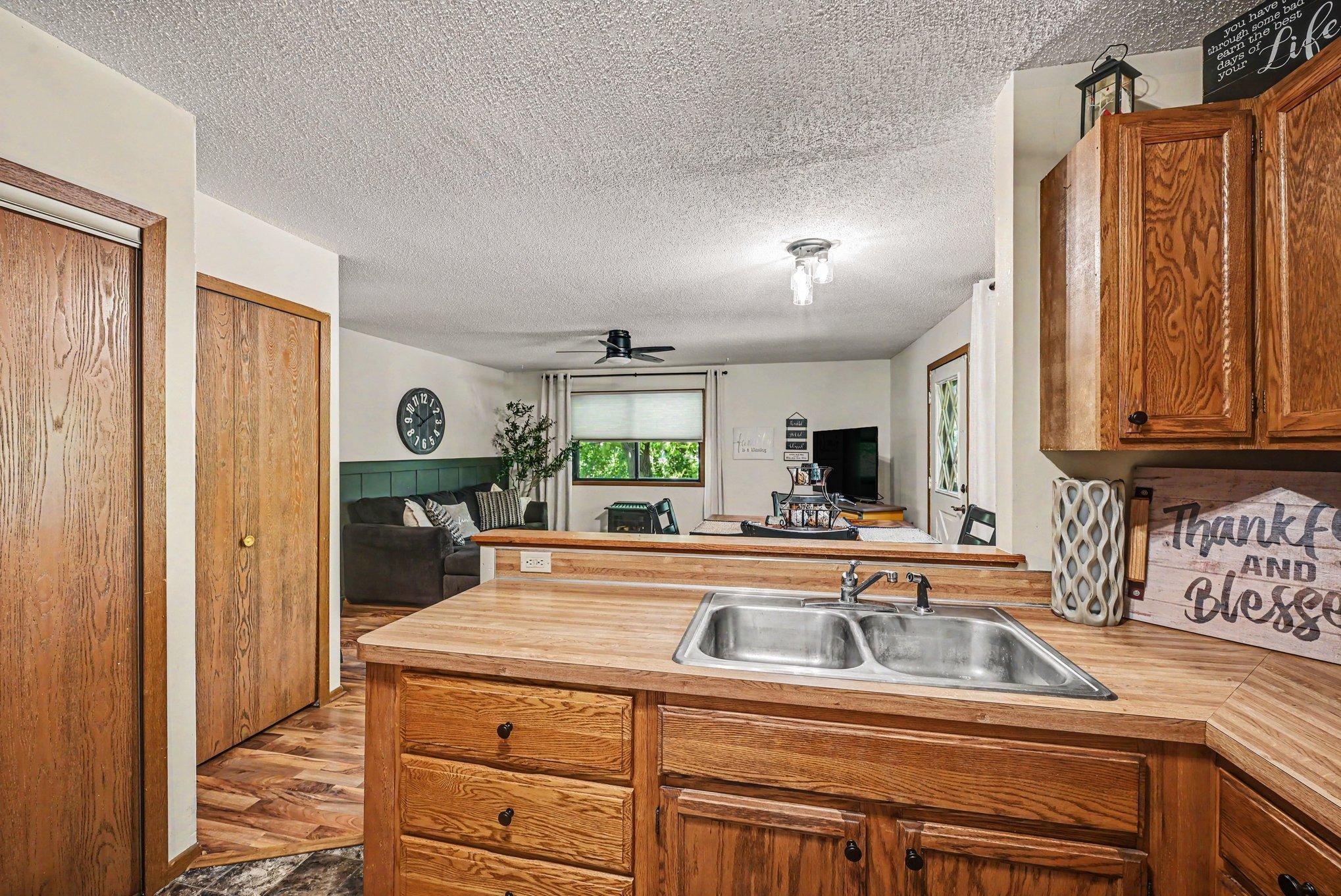 View of Residential at 1516 Helmo Avenue, Oakdale MN 55128, Oakdale (5 of 15) - Mike Wilen | Minnesota Team Real Estate