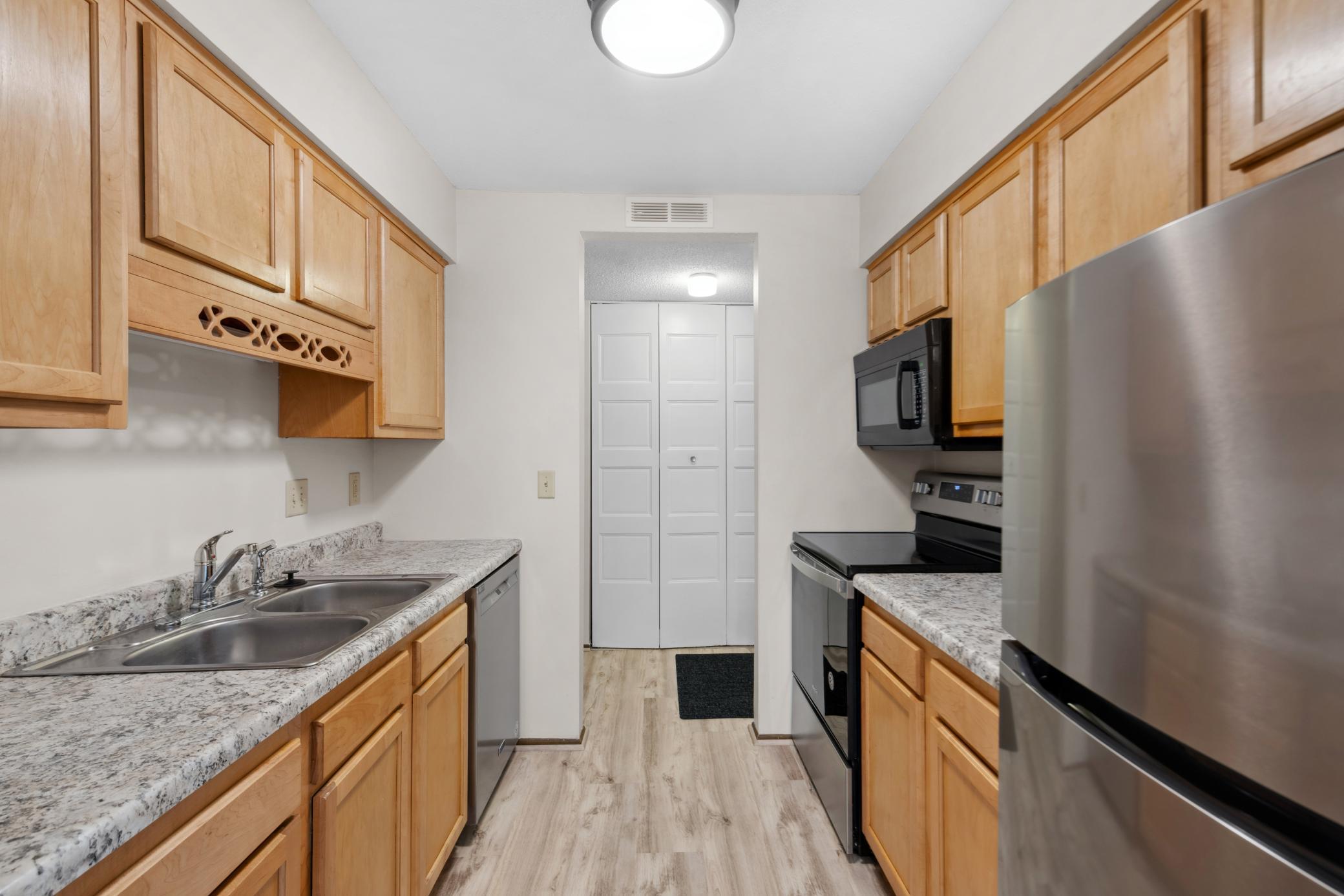 View of Residential at 450 Ford Road #225, Saint Louis Park MN 55426, Saint Louis Park (11 of 33) - Mike Wilen | Minnesota Team Real Estate