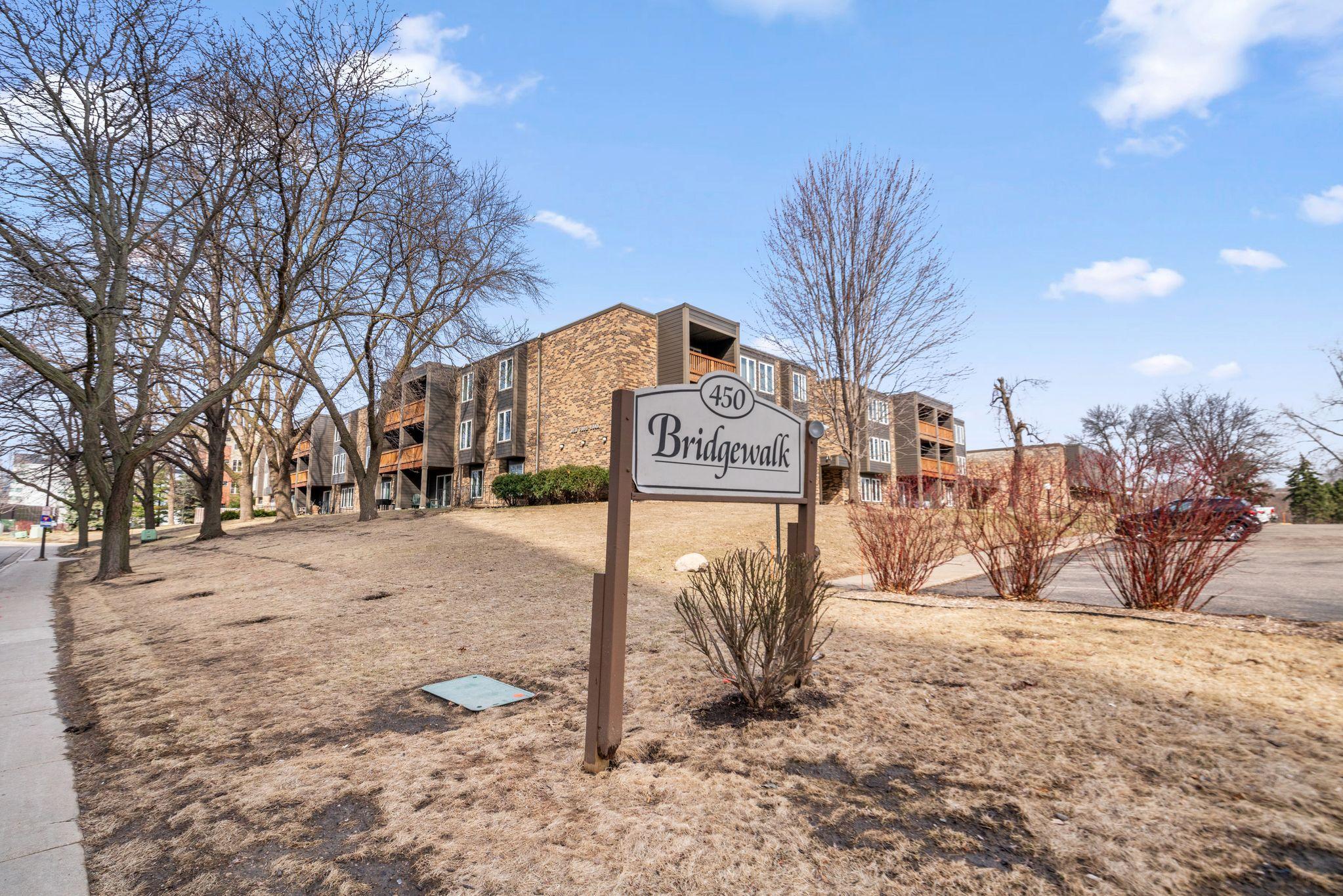 View of Residential at 450 Ford Road #225, Saint Louis Park MN 55426, Saint Louis Park (30 of 33) - Mike Wilen | Minnesota Team Real Estate
