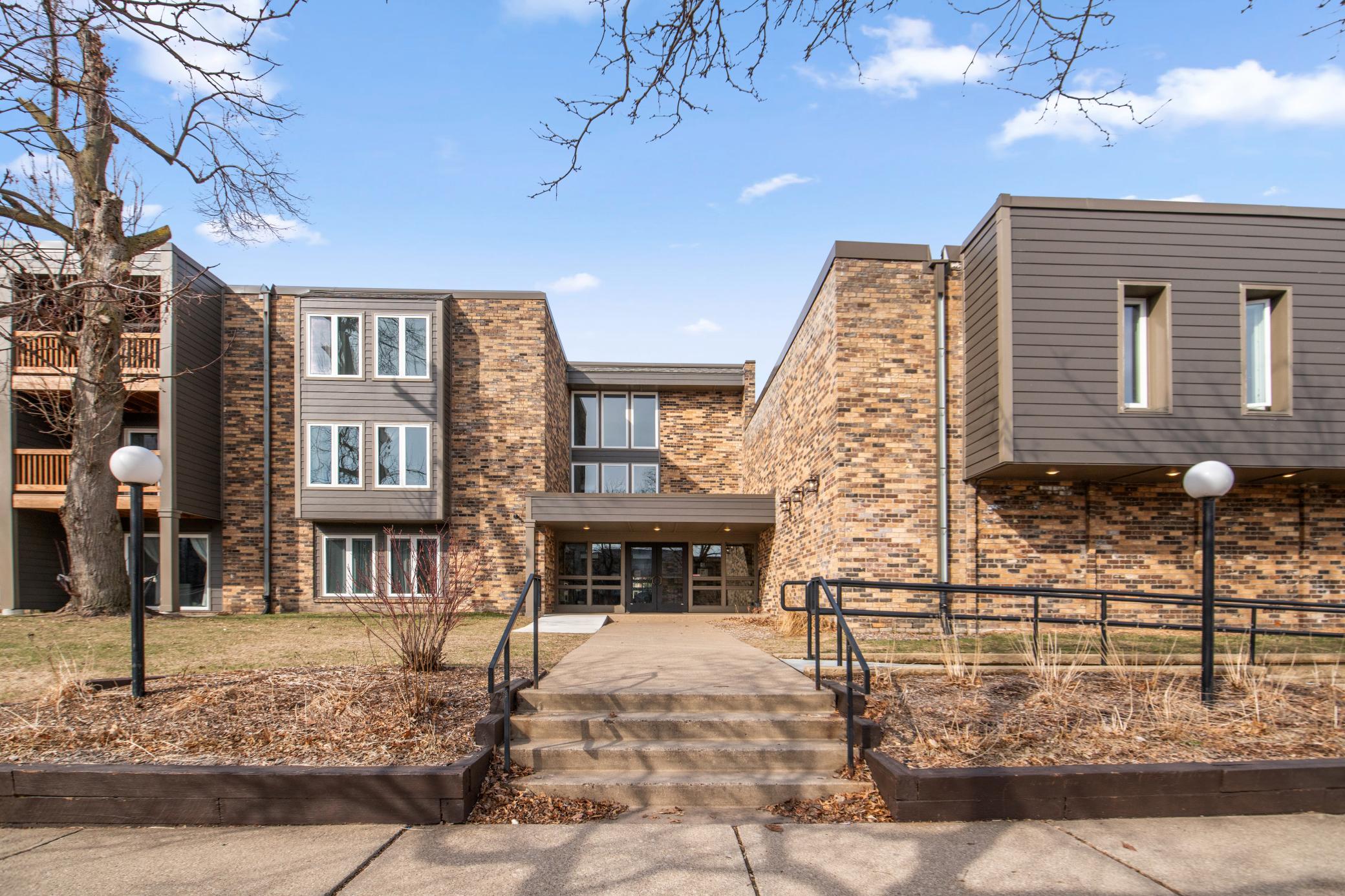 View of Residential at 450 Ford Road #225, Saint Louis Park MN 55426, Saint Louis Park (32 of 33) - Mike Wilen | Minnesota Team Real Estate