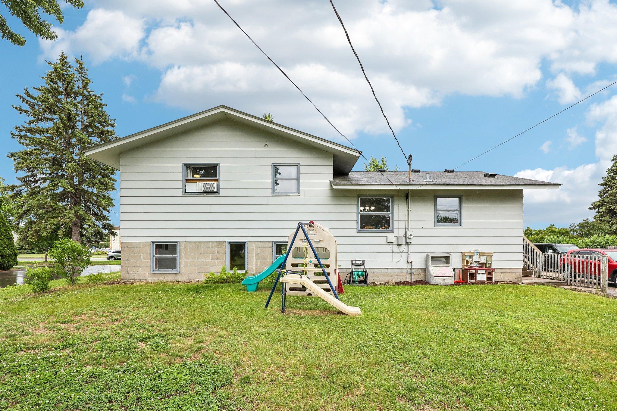 View of Residential at 1720 69th Avenue, Brooklyn Center MN 55430, Brooklyn Center (37 of 41) - Mike Wilen | Minnesota Team Real Estate