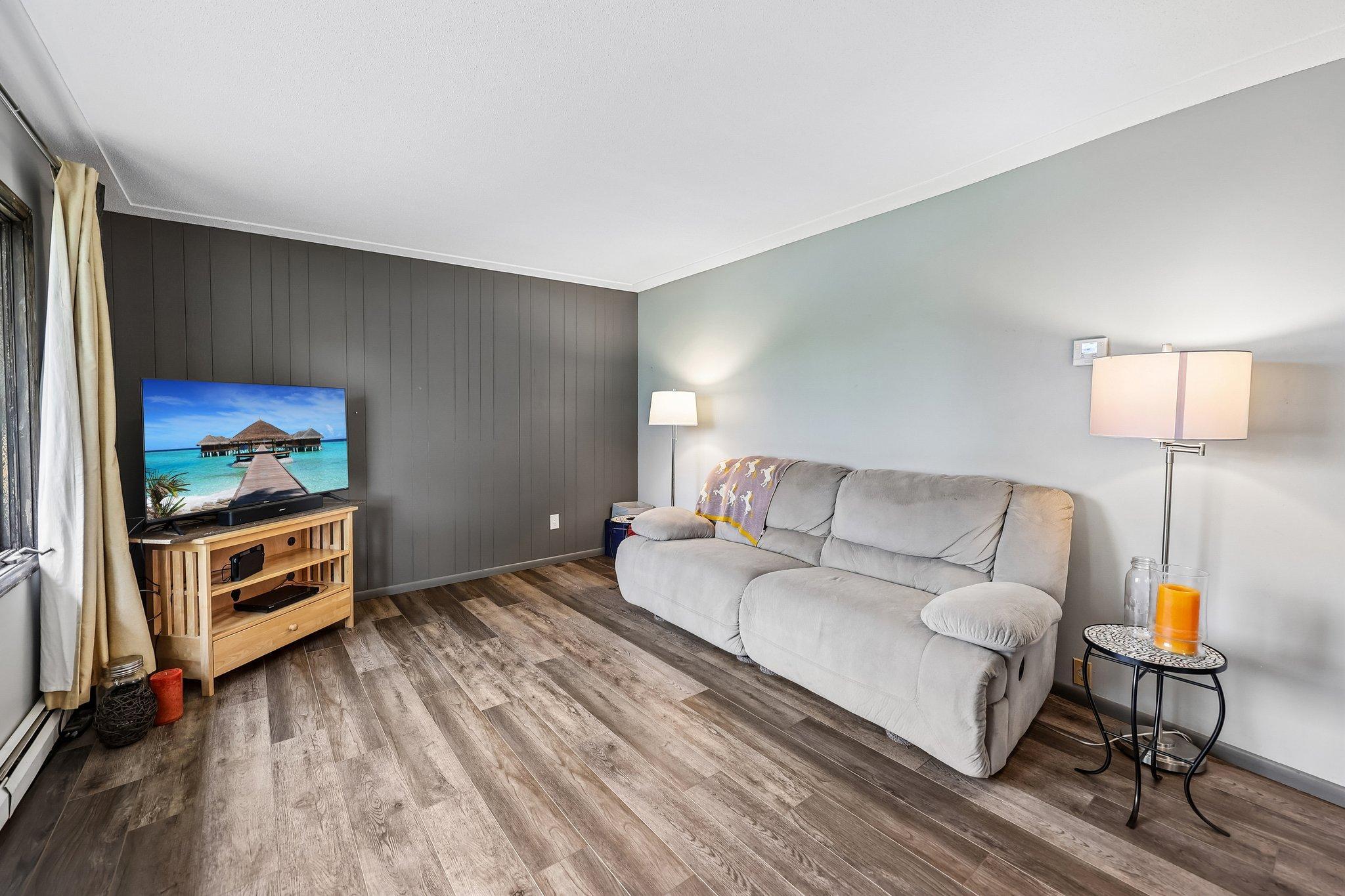View of Residential at 1720 69th Avenue, Brooklyn Center MN 55430, Brooklyn Center (11 of 41) - Mike Wilen | Minnesota Team Real Estate