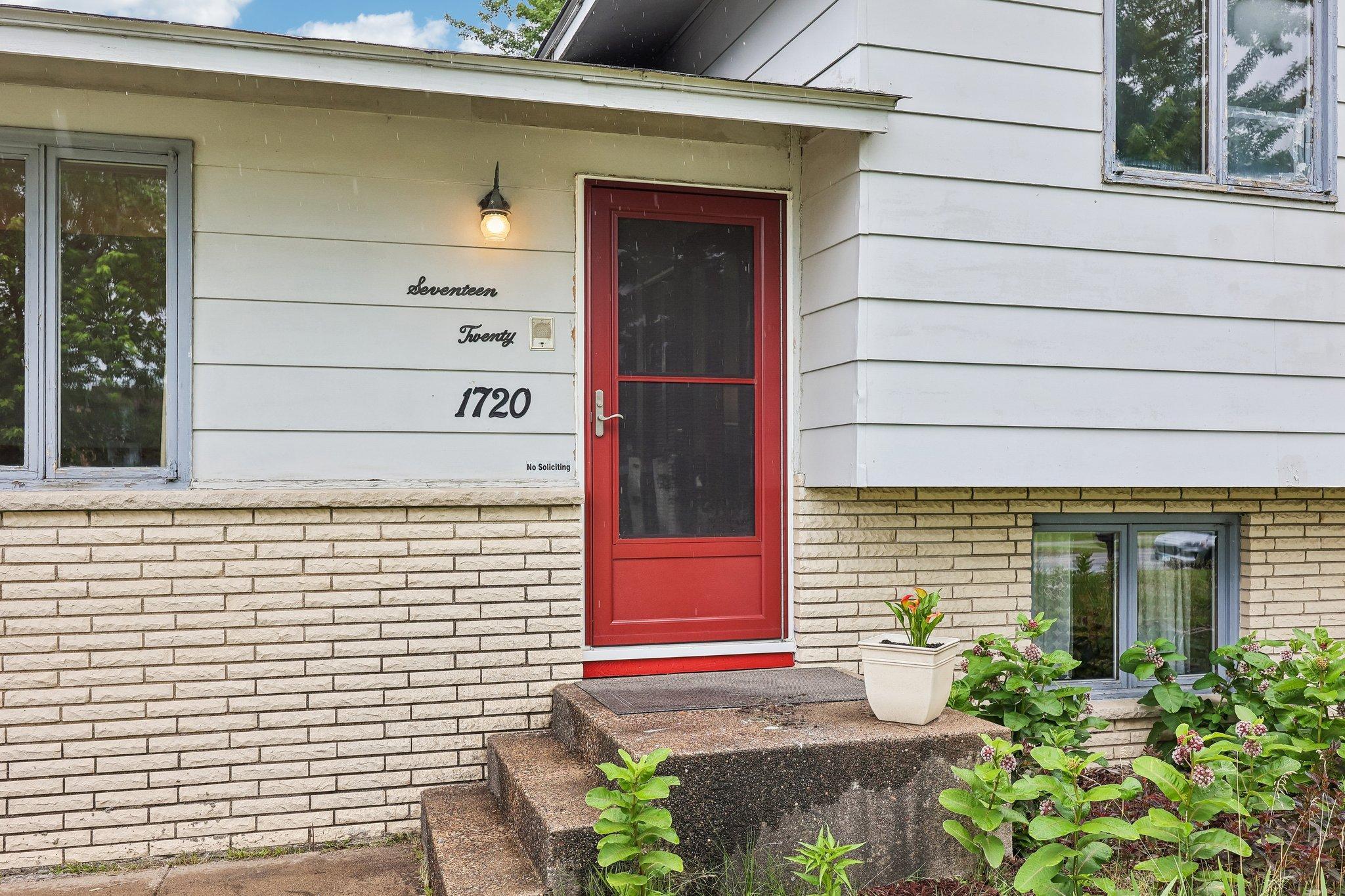 View of Residential at 1720 69th Avenue, Brooklyn Center MN 55430, Brooklyn Center (5 of 41) - Mike Wilen | Minnesota Team Real Estate