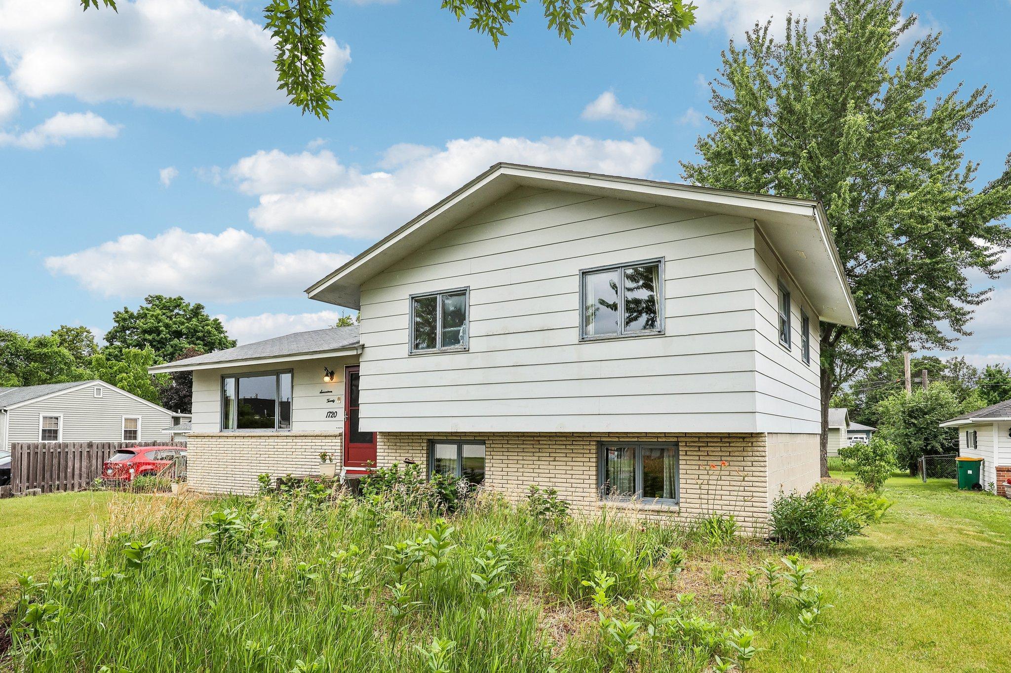 View of Residential at 1720 69th Avenue, Brooklyn Center MN 55430, Brooklyn Center (2 of 41) - Mike Wilen | Minnesota Team Real Estate