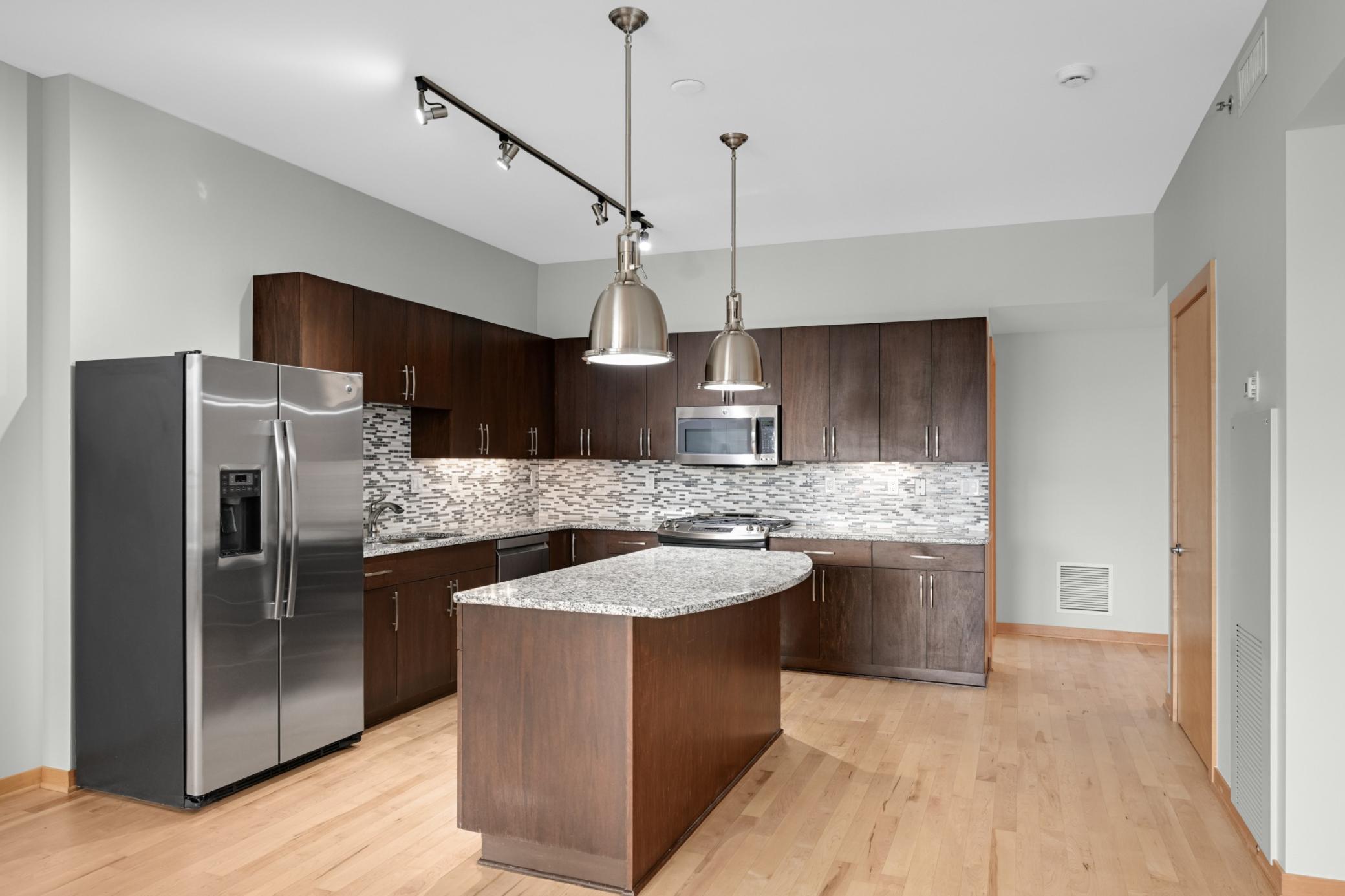 View of (CC) High Rise (4+ Levels) at 1120 2nd Street, Minneapolis - Mike Wilen | Minnesota Team Real Estate