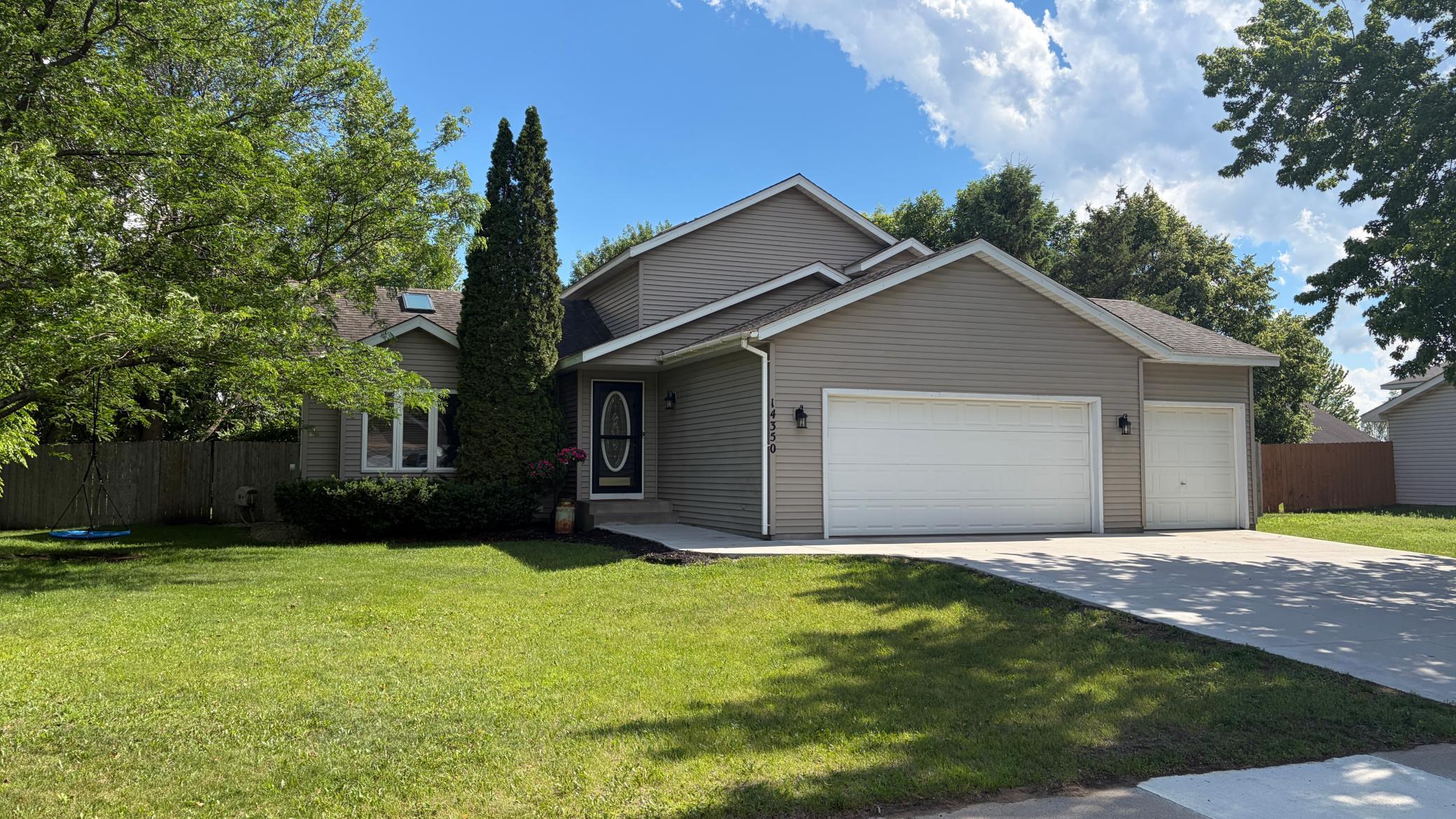 View of Residential at 14350 Sandy Drive, Becker MN 55308, Becker (4 of 37) - Mike Wilen | Minnesota Team Real Estate