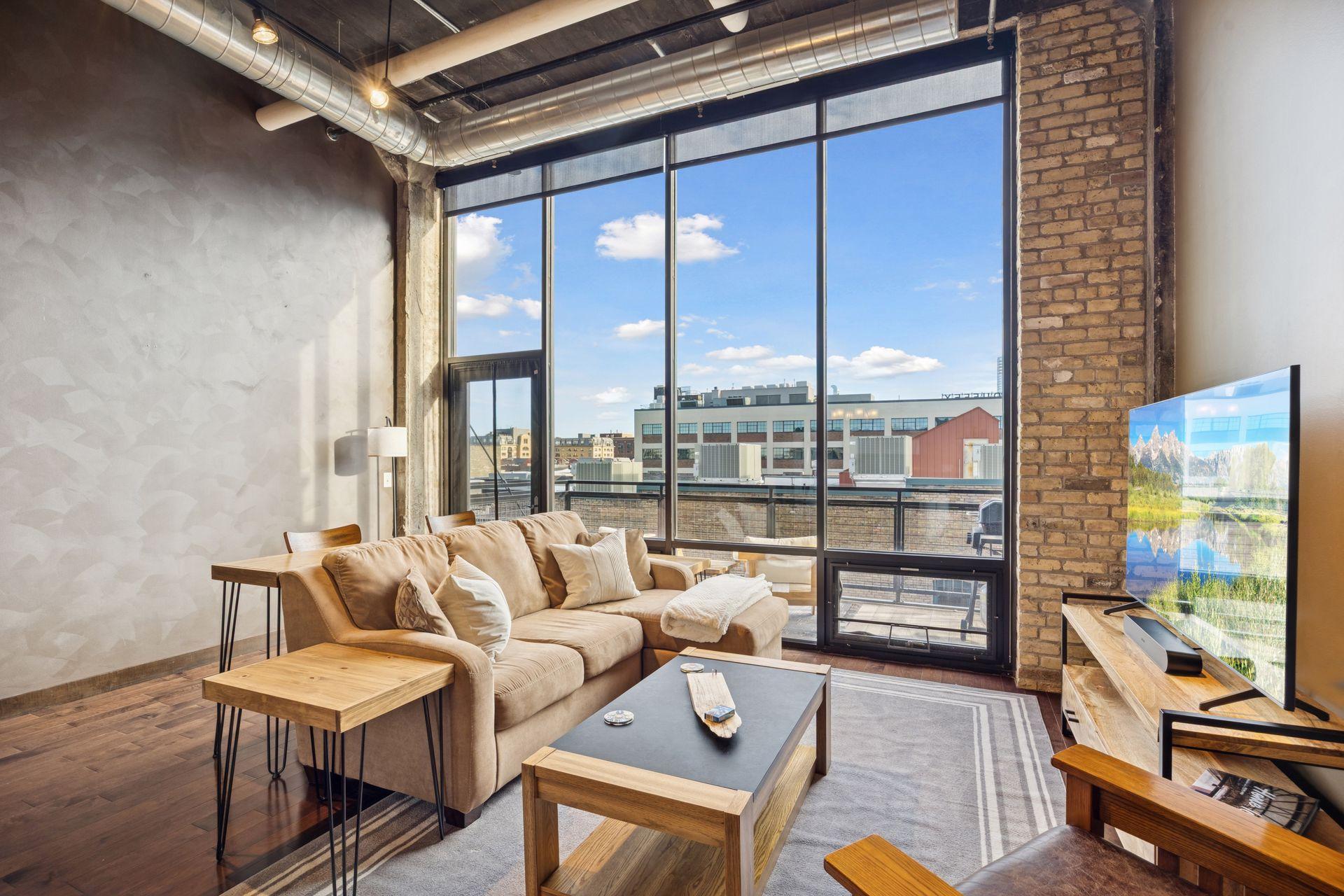 View of Residential at 618 Washington Avenue #602, Minneapolis MN 55401, Minneapolis (7 of 44) - Mike Wilen | Minnesota Team Real Estate
