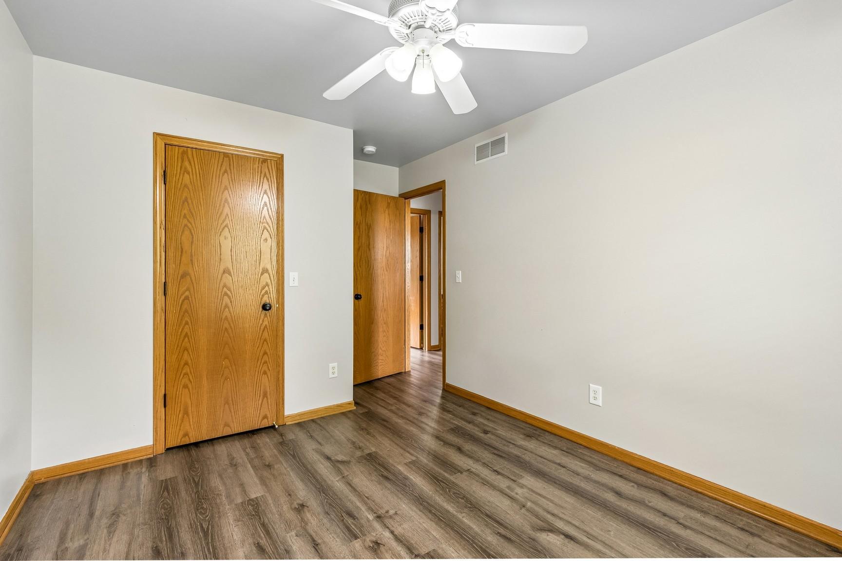 View of Residential at 4926 Rusten Road, Eagan MN 55122, Eagan (37 of 50) - Mike Wilen | Minnesota Team Real Estate